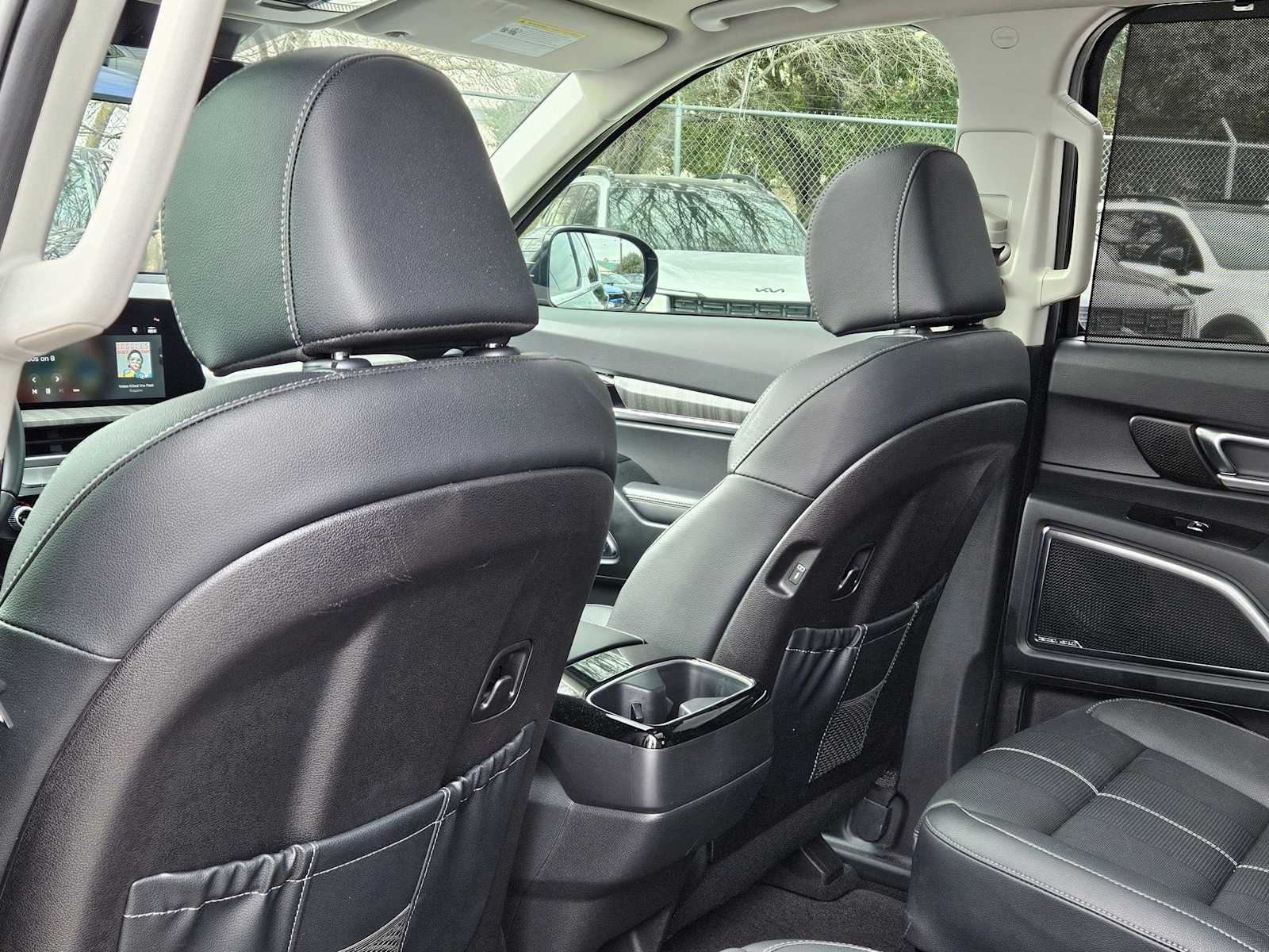 Thumbnail: 2025 Kia Telluride - 15