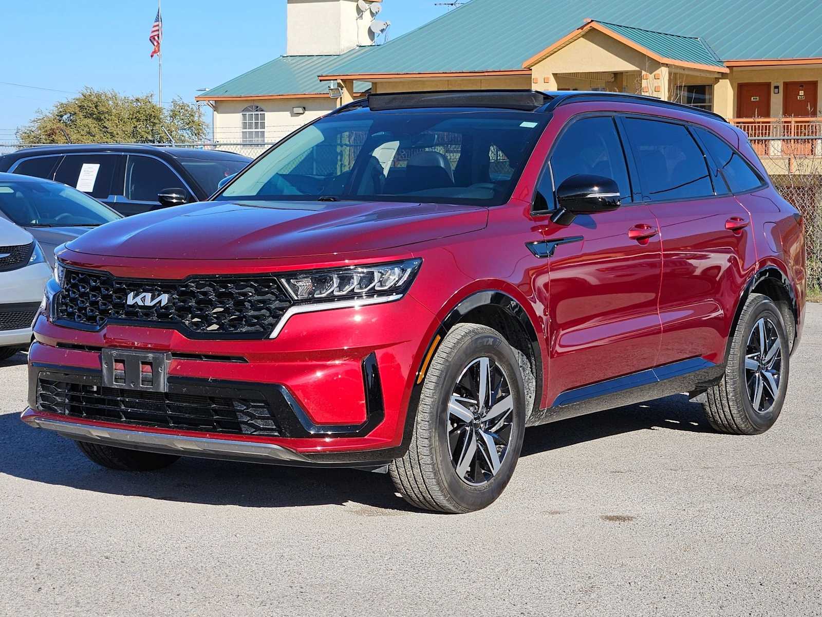 Thumbnail: 2023 Kia Sorento - 10
