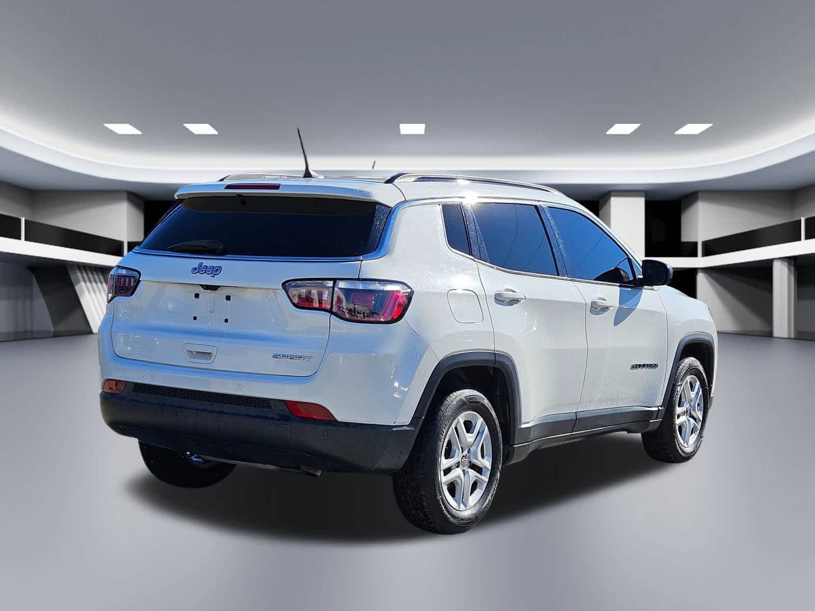 Thumbnail: 2019 Jeep Compass - 6