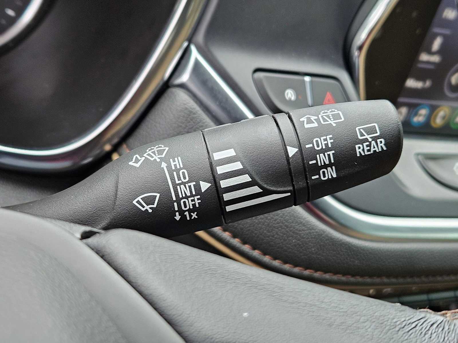 Thumbnail: 2020 Chevrolet Blazer - 27