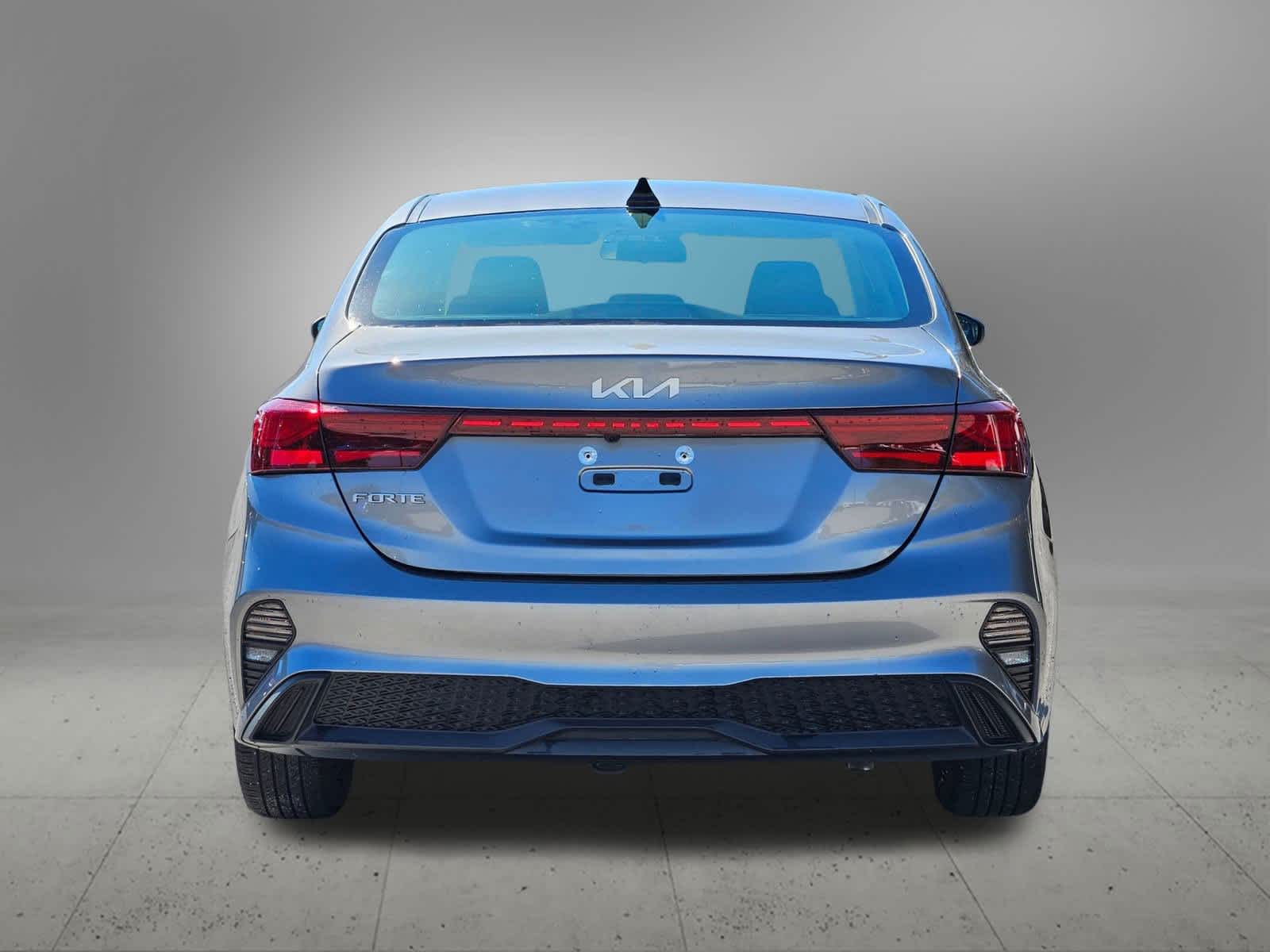 Thumbnail: 2024 Kia Forte - 5