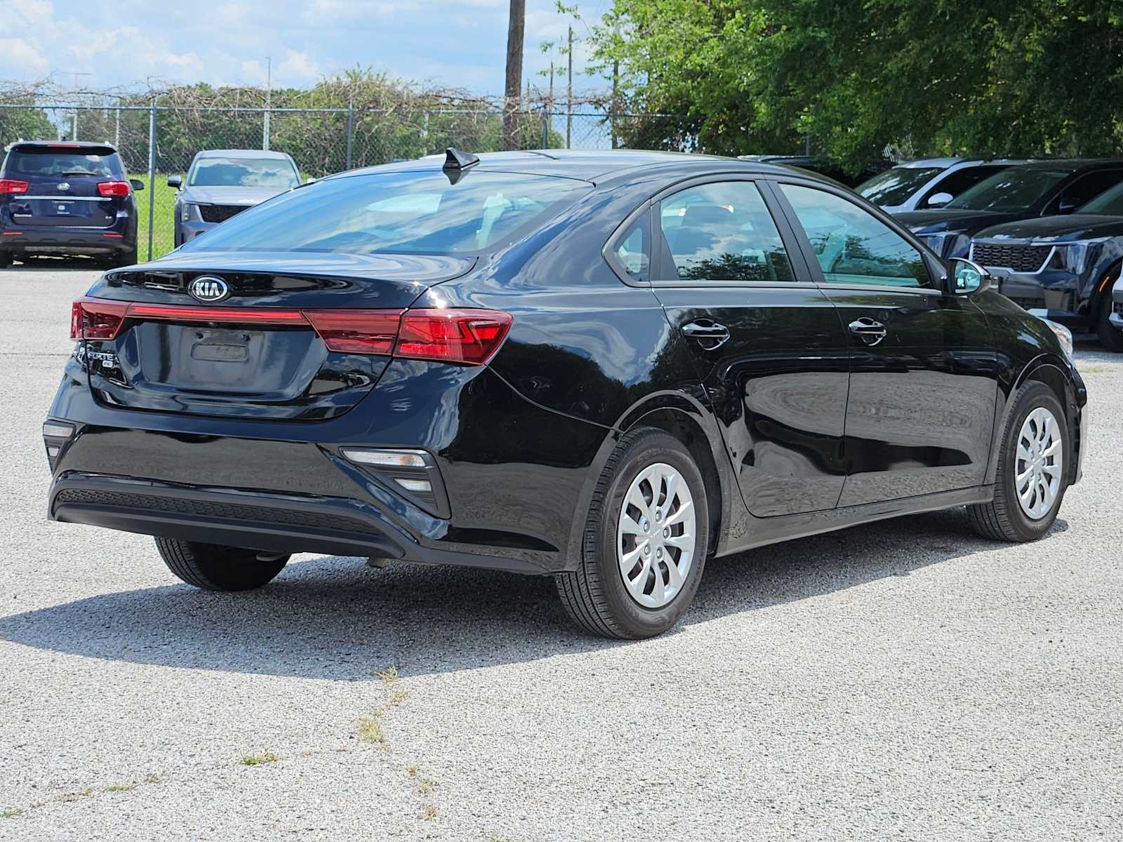 Thumbnail: 2021 Kia Forte - 5