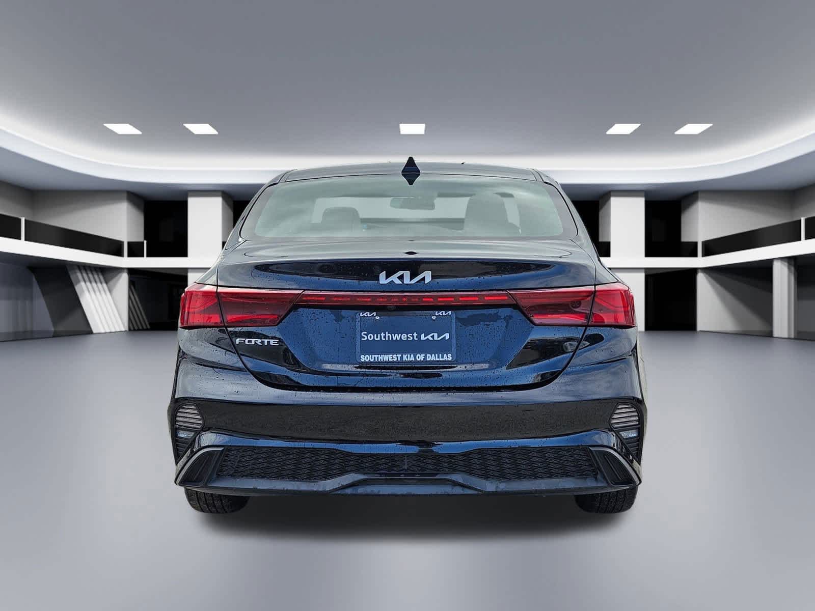 Thumbnail: 2024 Kia Forte - 5