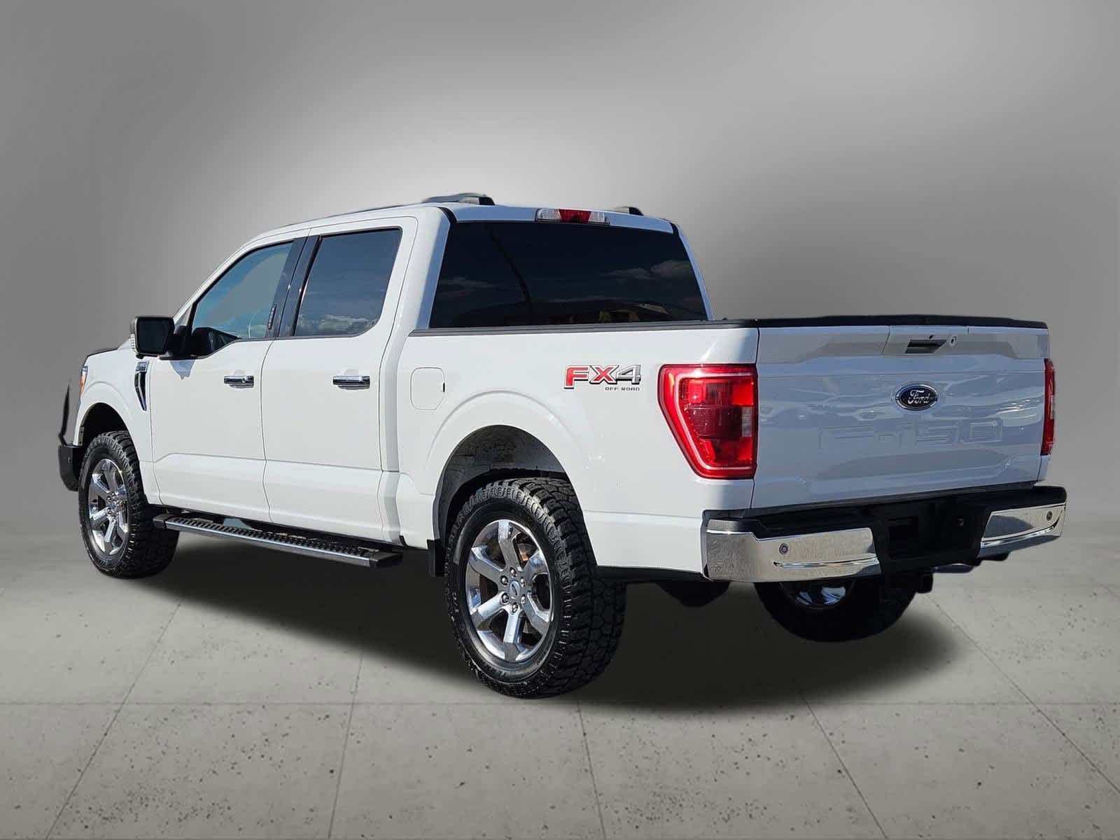 2021 Ford F-150 XLT photo 4