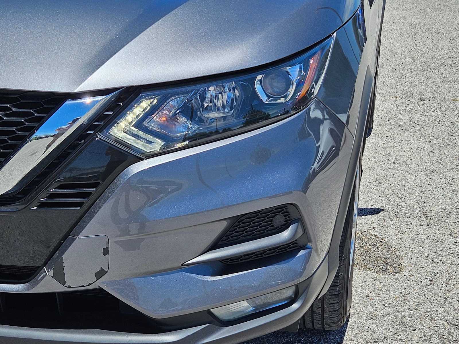 Thumbnail: 2020 Nissan Rogue Sport - 10