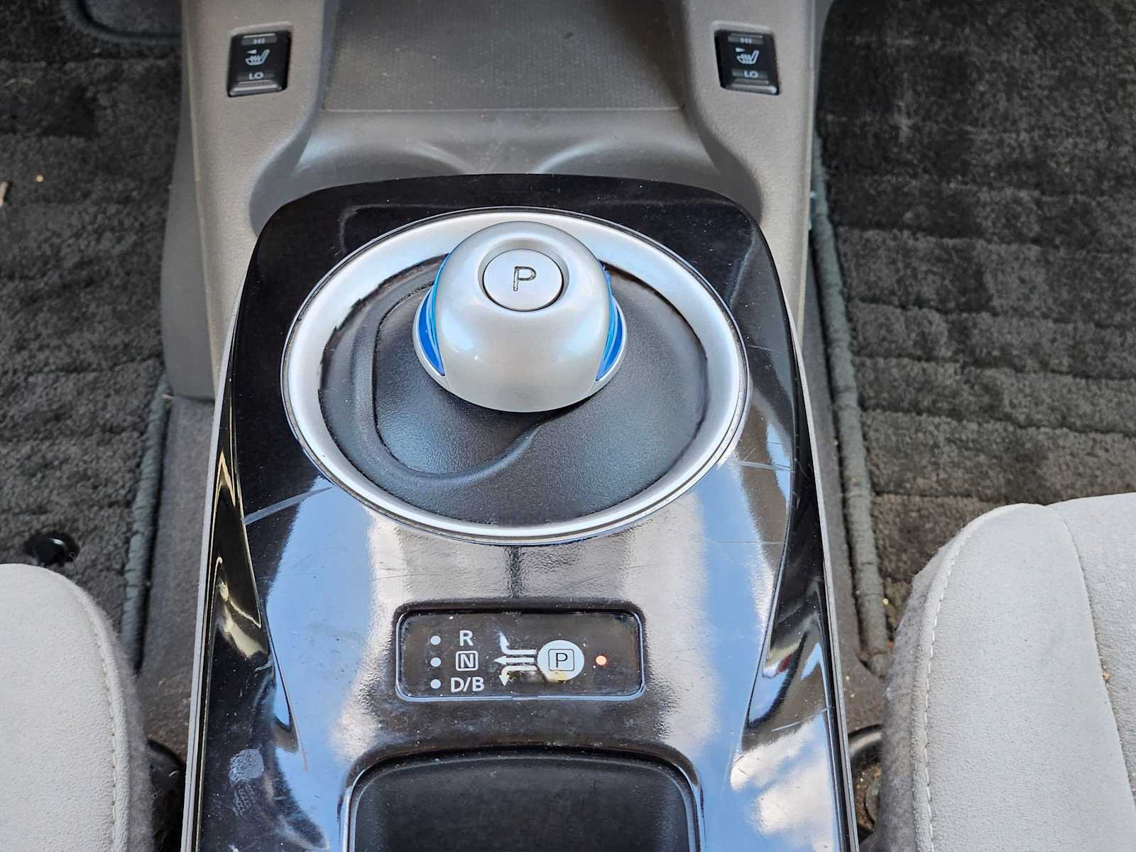 Thumbnail: 2015 Nissan Leaf - 20