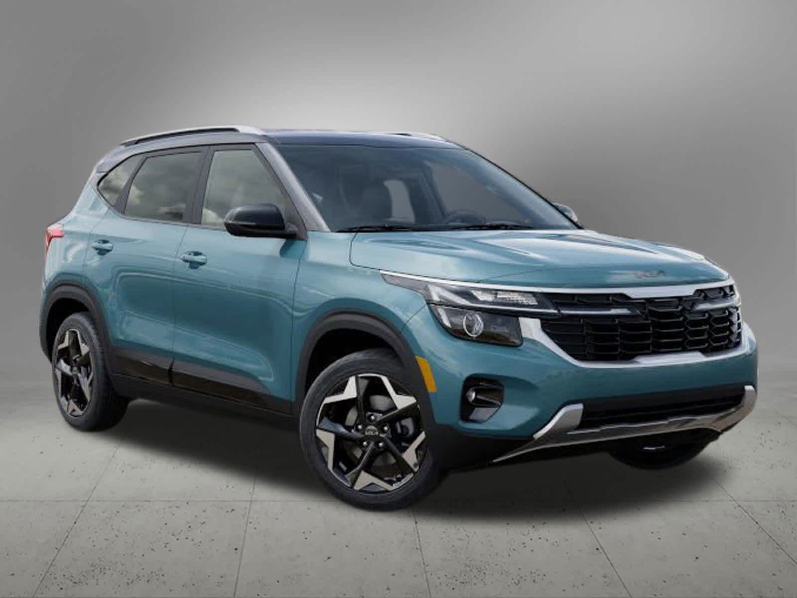 2025 Kia Seltos S 8