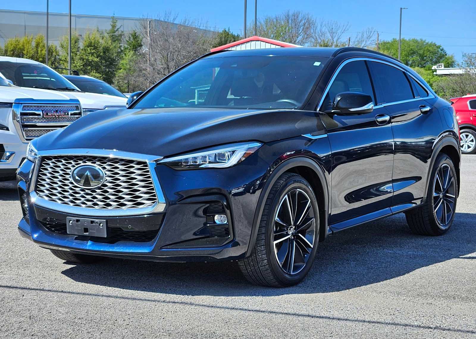 Thumbnail: 2023 INFINITI QX55 - 10