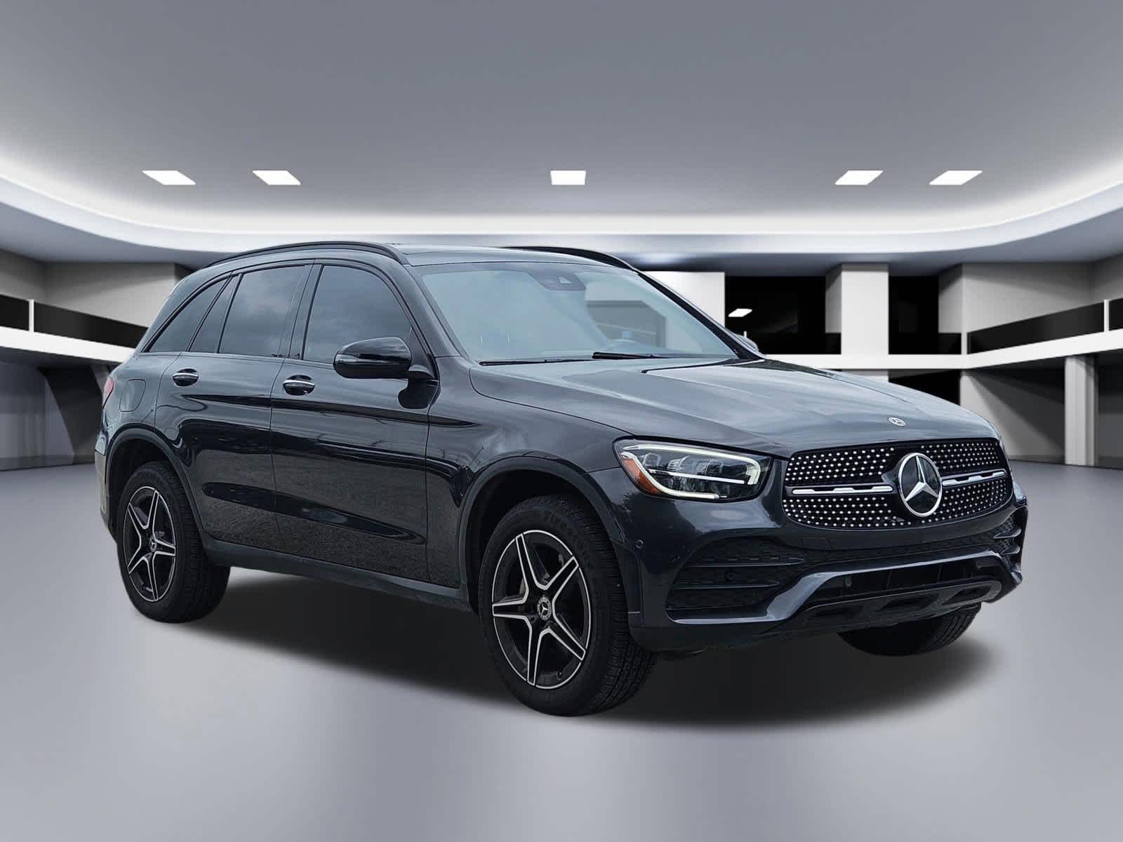 Thumbnail: 2022 Mercedes-Benz GLC - 8