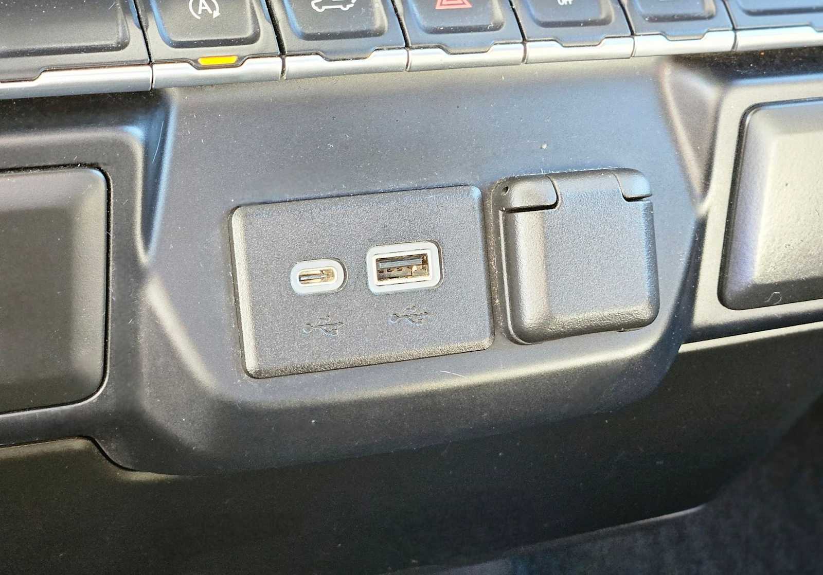 Thumbnail: 2021 GMC Sierra 1500 - 27