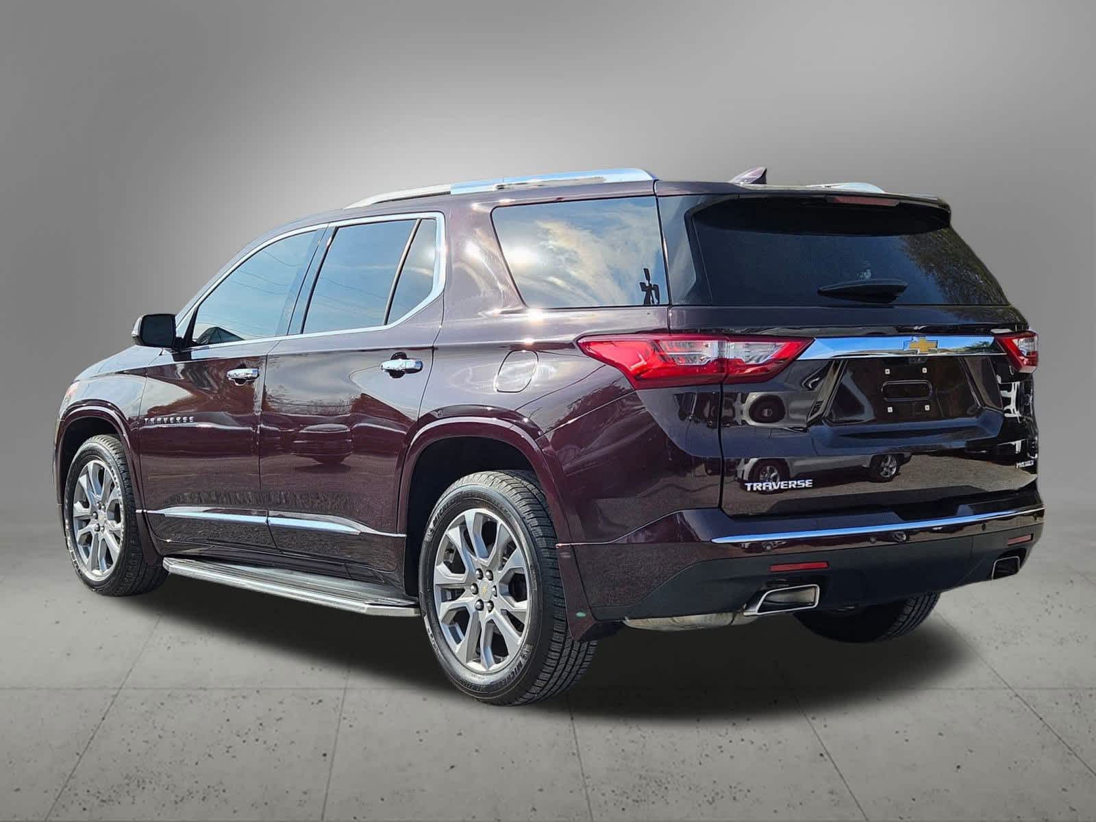 Thumbnail: 2019 Chevrolet Traverse - 4