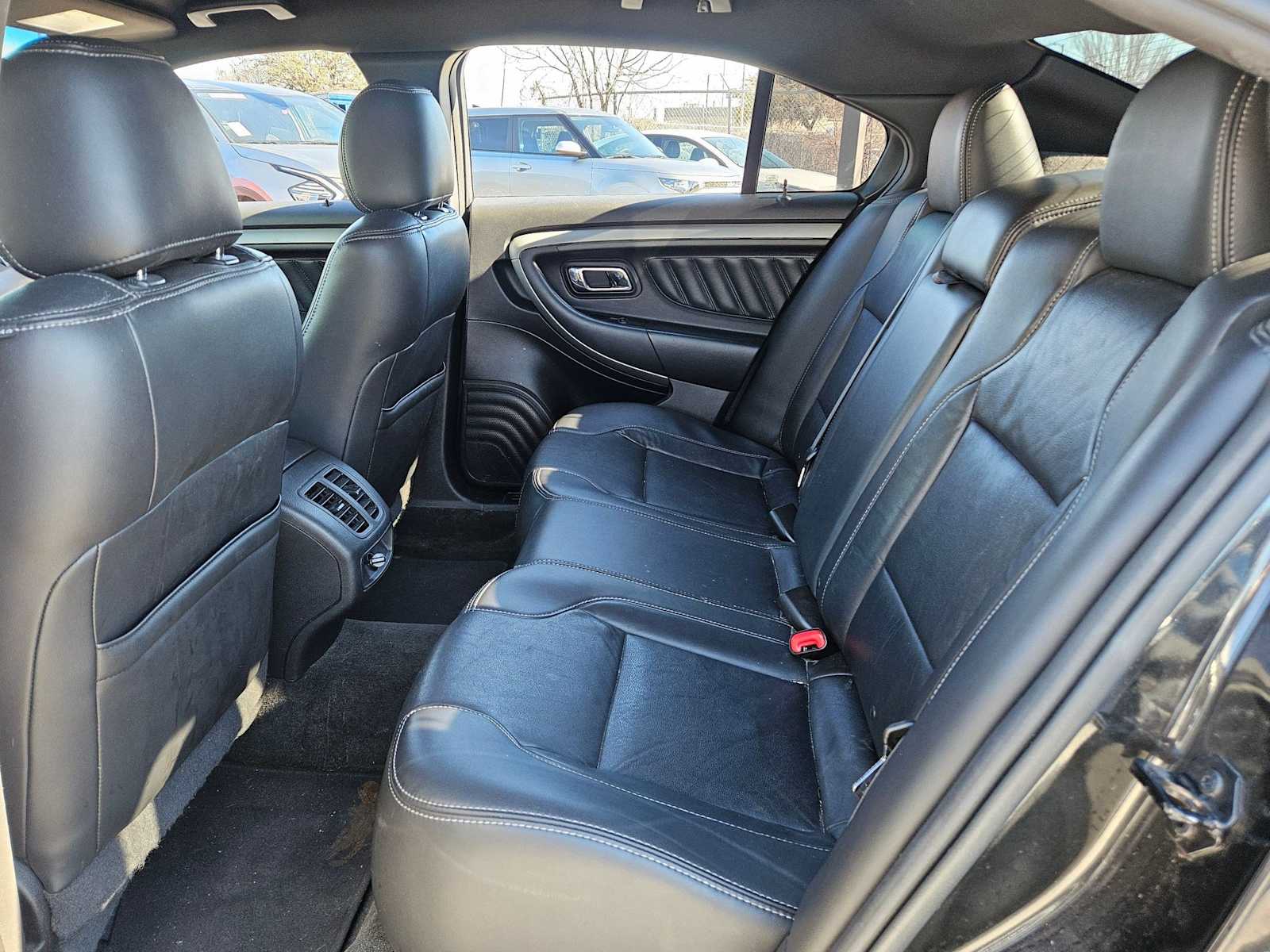 Thumbnail: 2014 Ford Taurus - 14