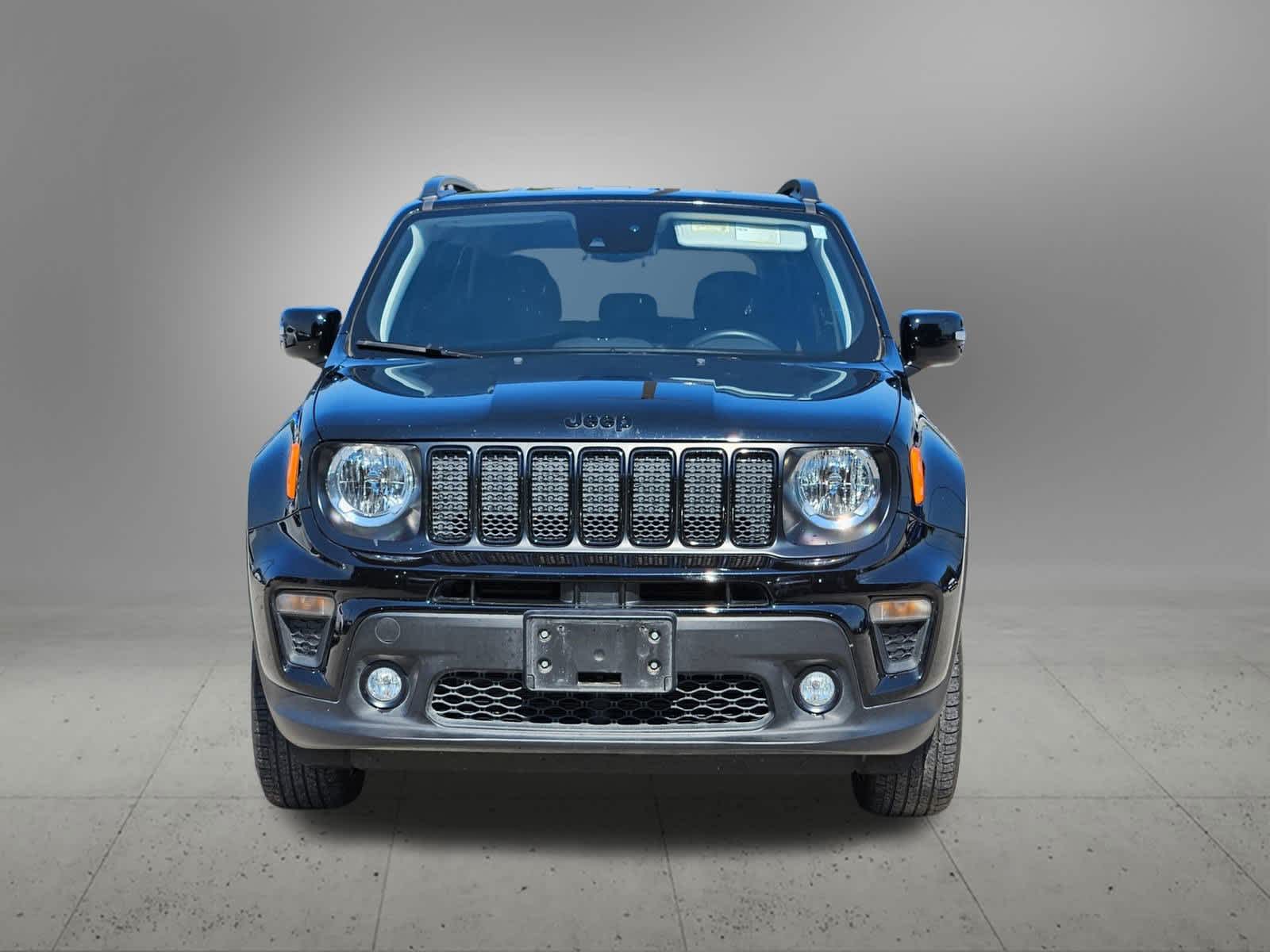 Thumbnail: 2023 Jeep Renegade - 9