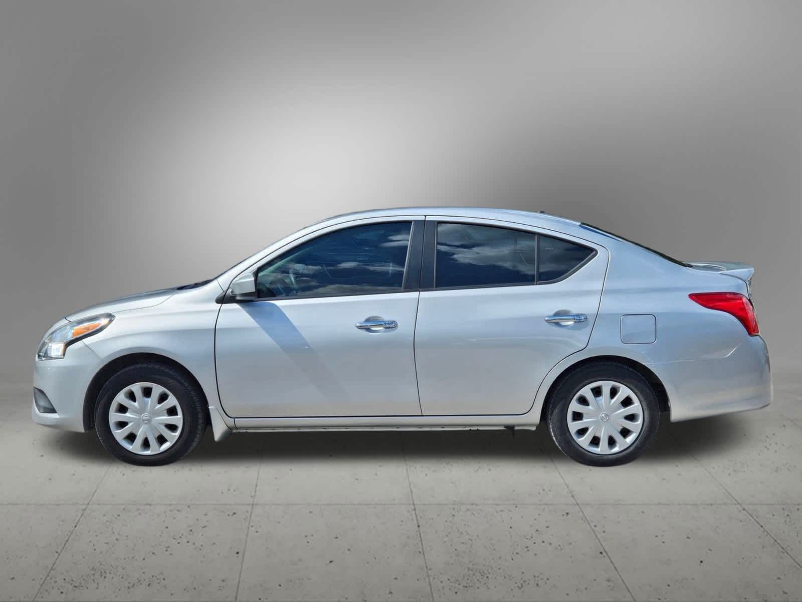 Thumbnail: 2019 Nissan Versa - 2