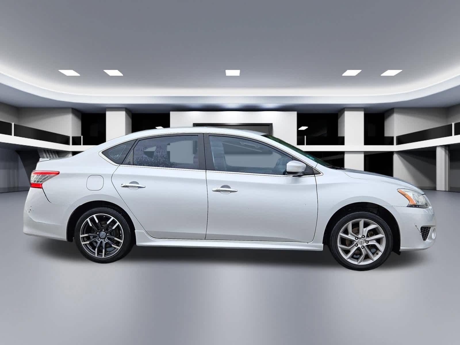 Thumbnail: 2014 Nissan Sentra - 7