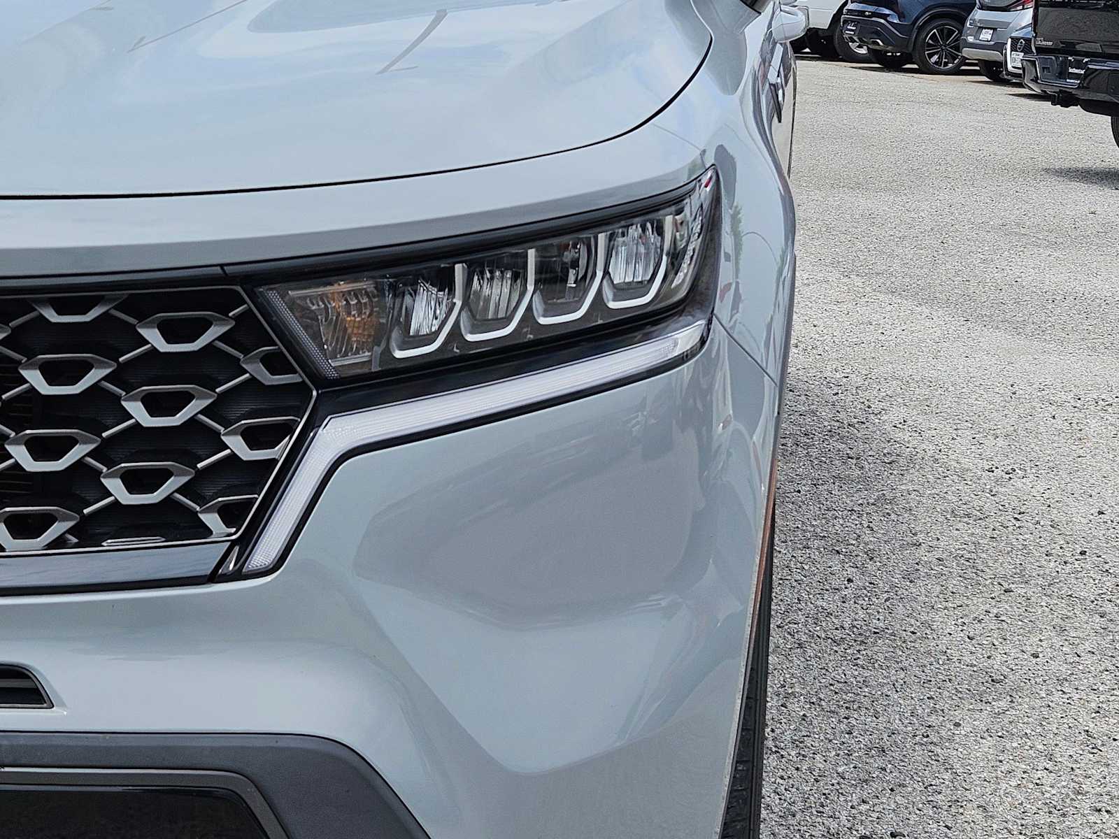 Thumbnail: 2023 Kia Sorento - 12