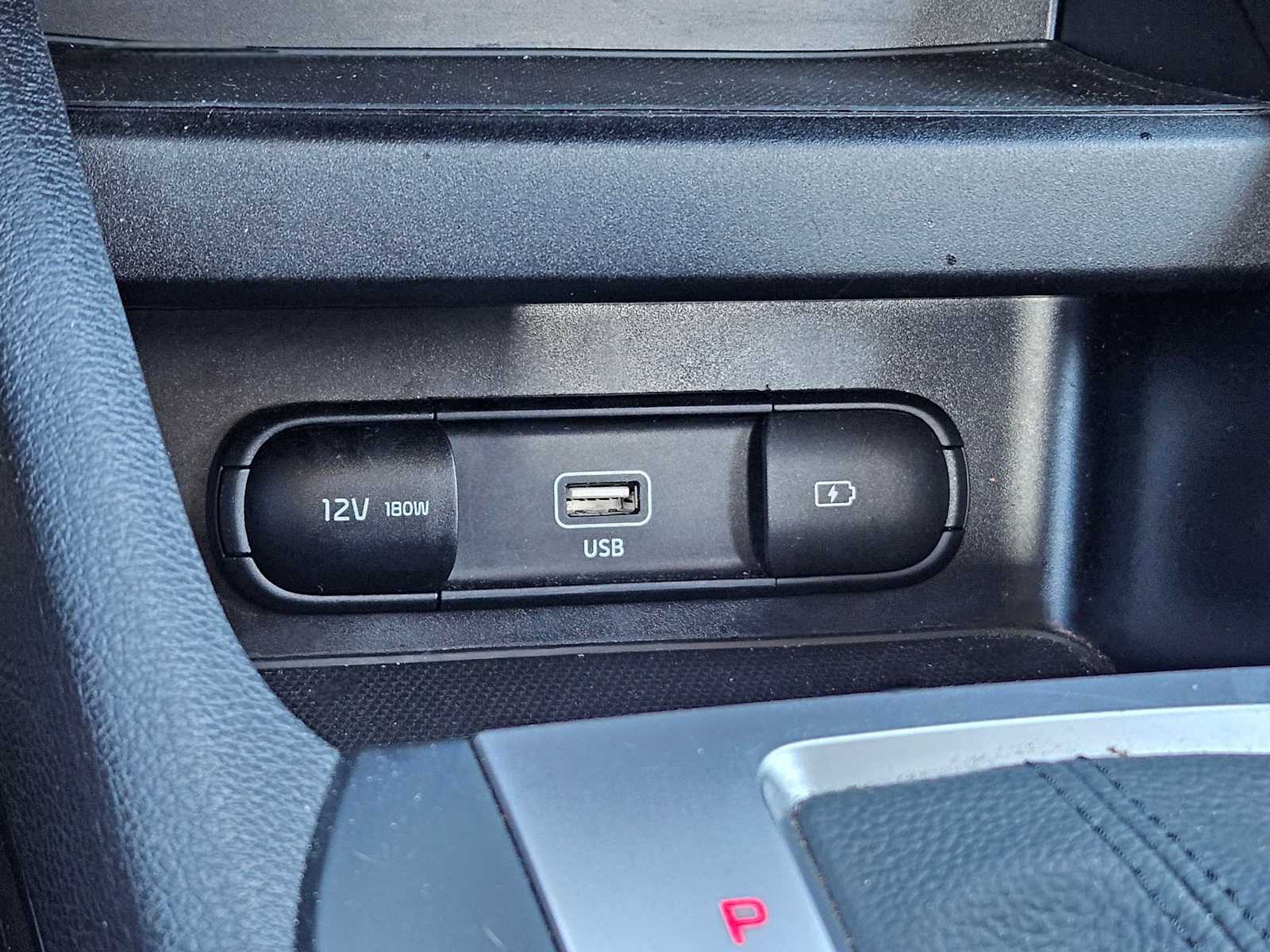 Thumbnail: 2024 Kia Forte - 23