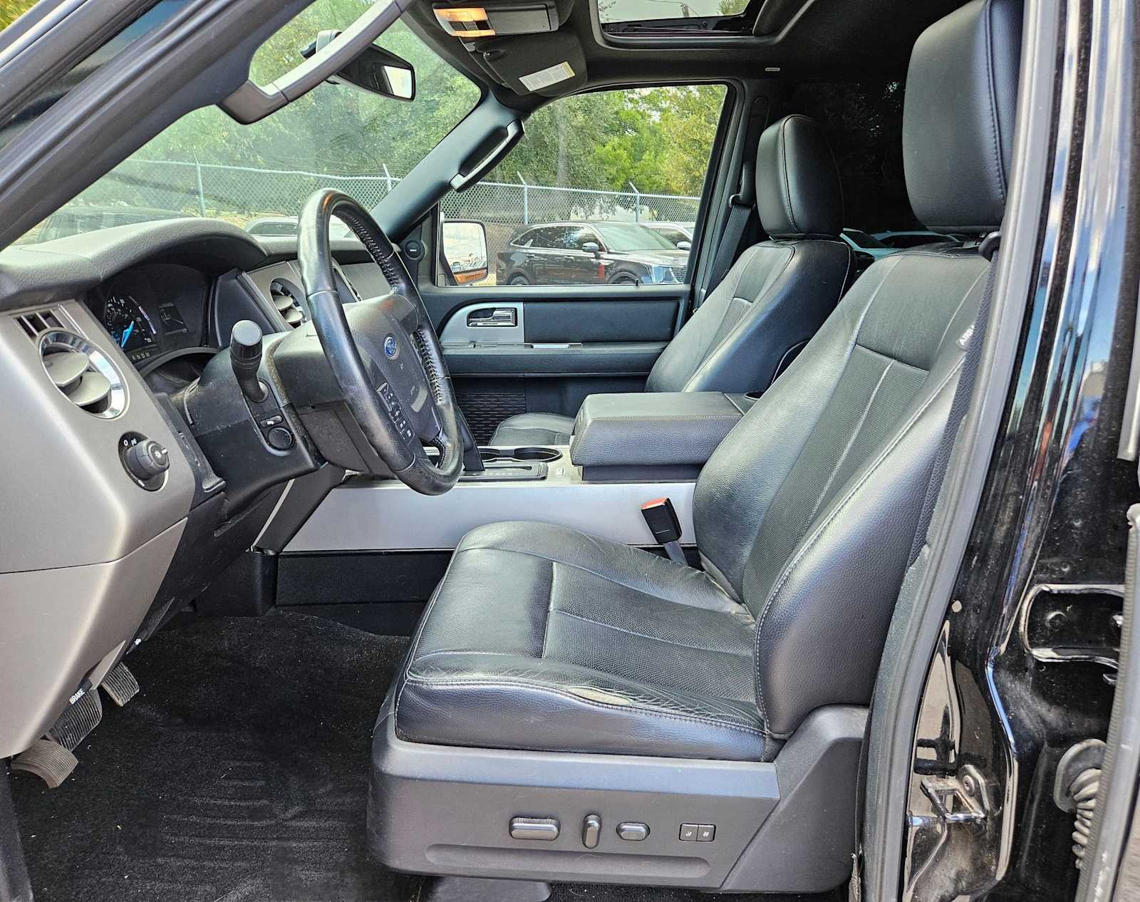 Thumbnail: 2017 Ford Expedition - 12