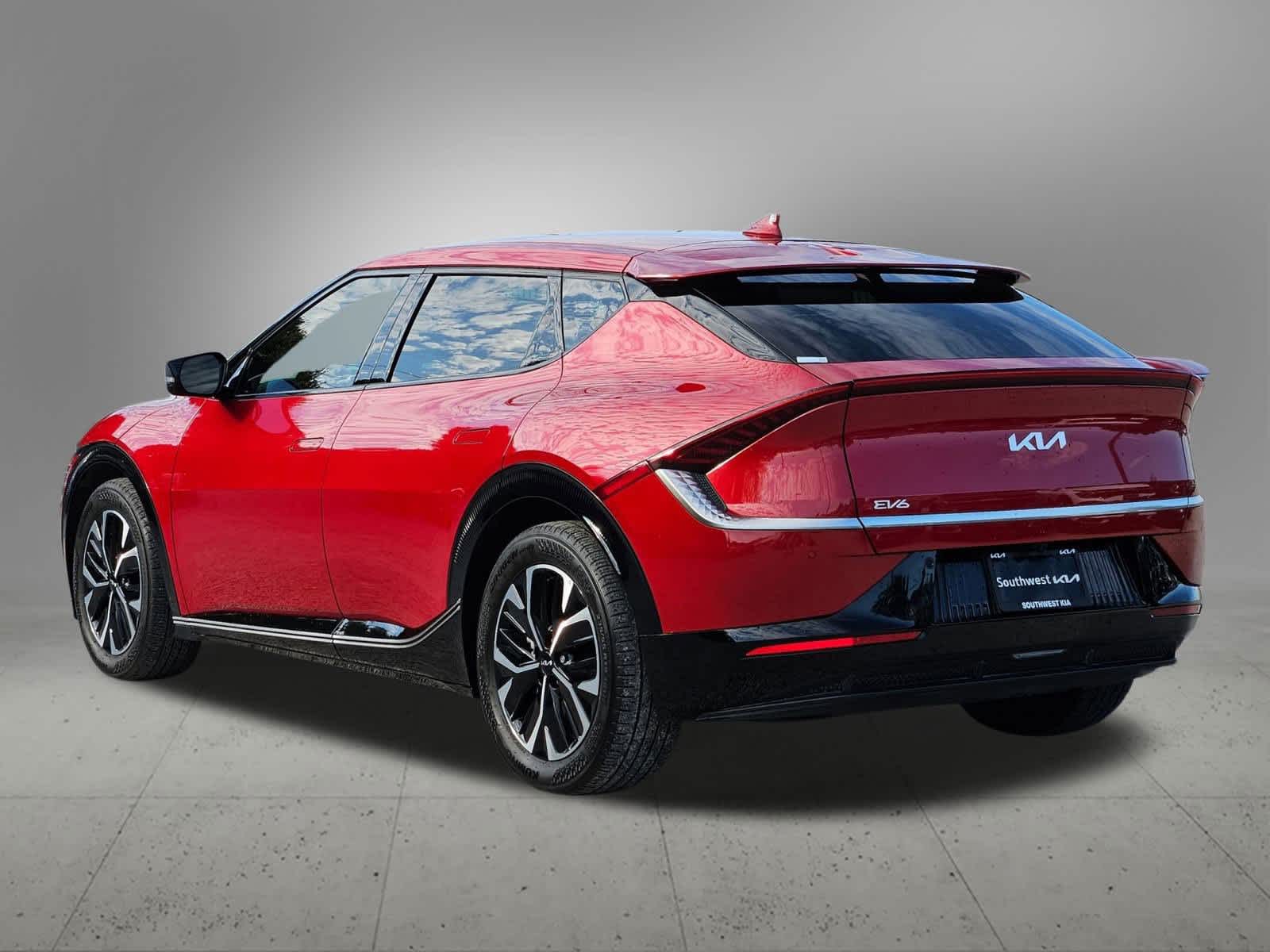 Thumbnail: 2023 Kia EV6 - 4