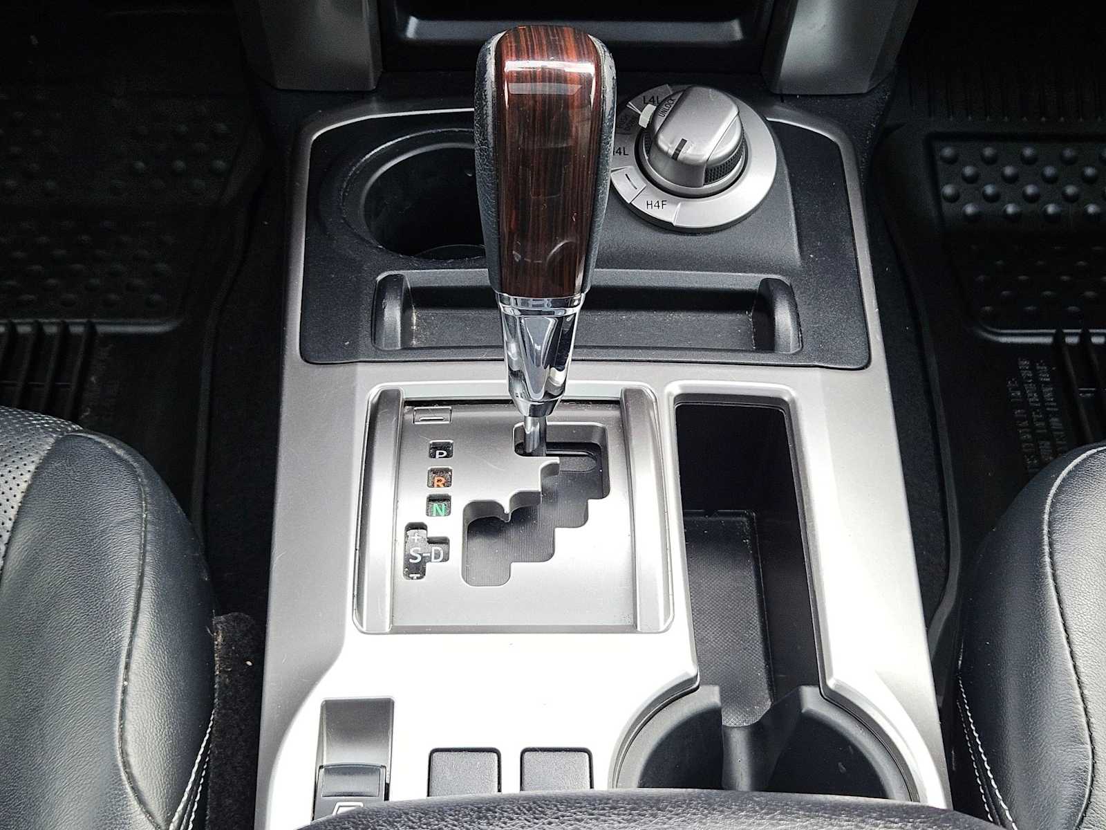 Thumbnail: 2018 Toyota 4Runner - 29