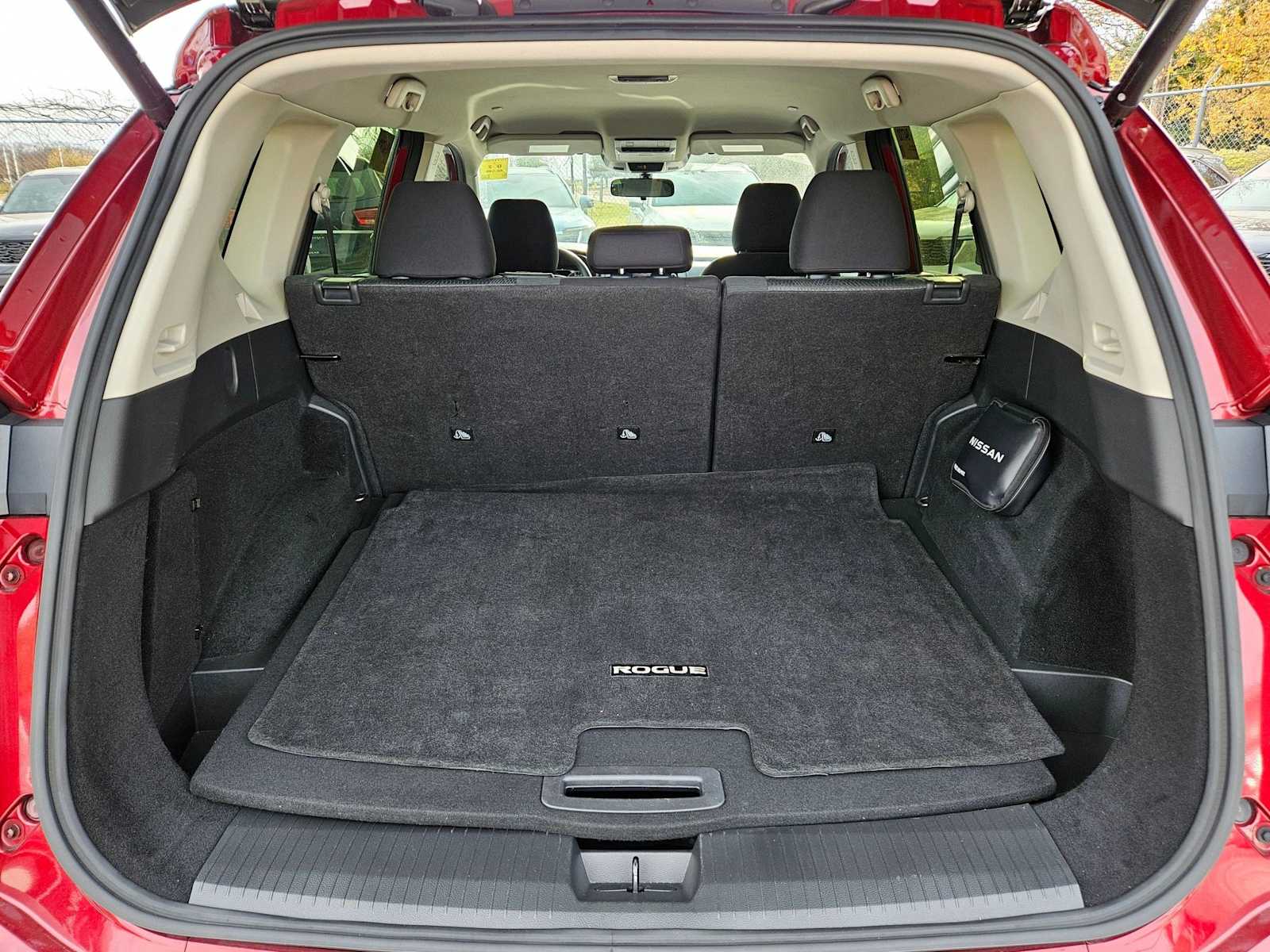 Thumbnail: 2024 Nissan Rogue - 33