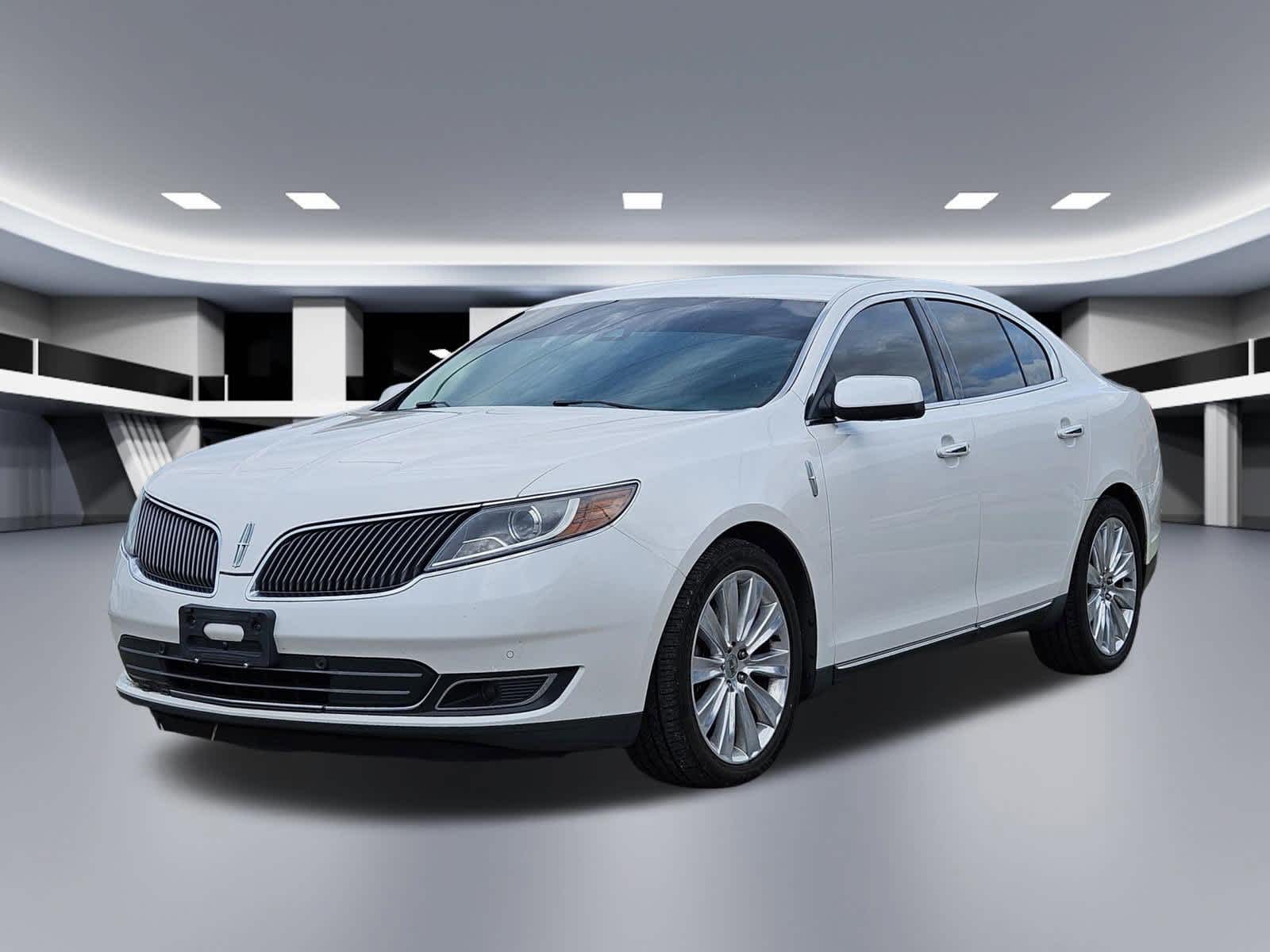 Thumbnail: 2015 Lincoln MKS - 9