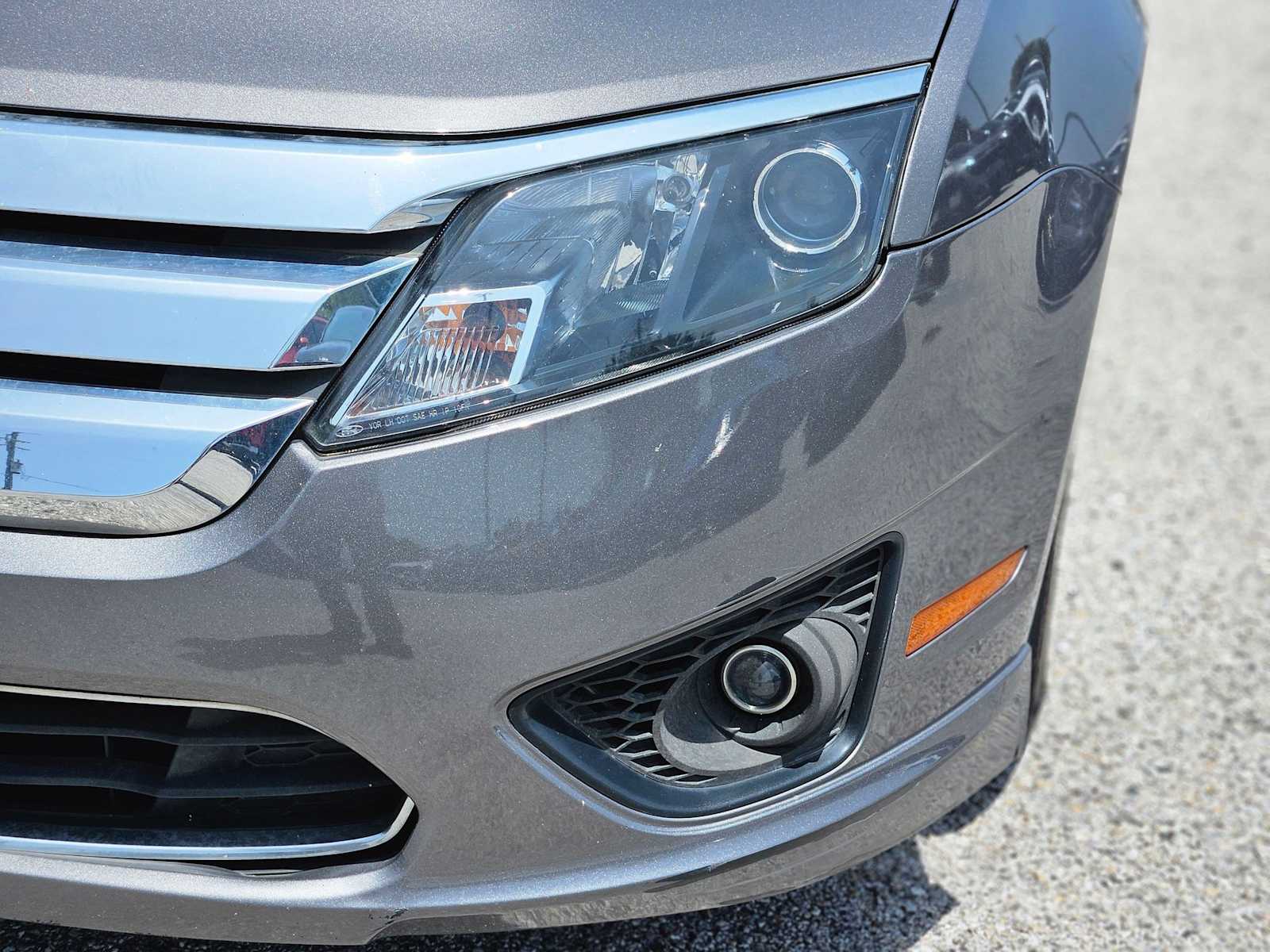 Thumbnail: 2012 Ford Fusion - 9