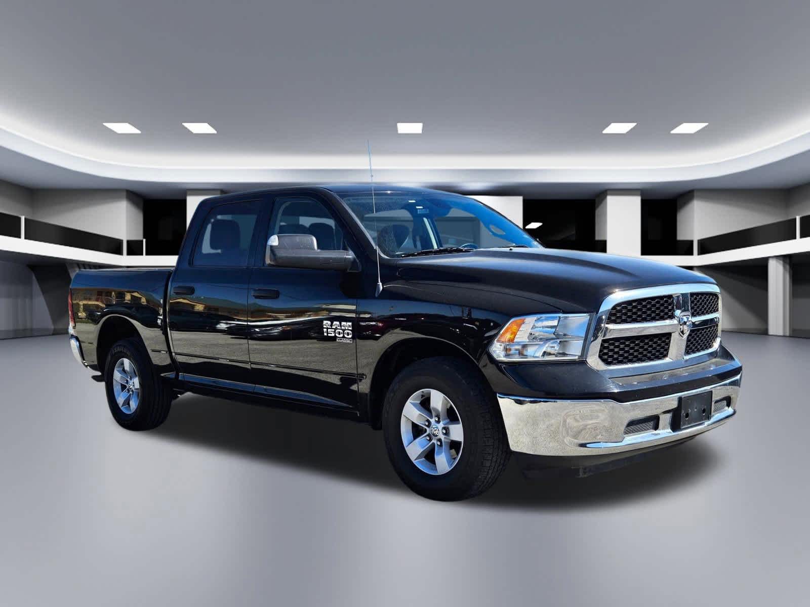 Thumbnail: 2023 RAM 1500 Classic - 7