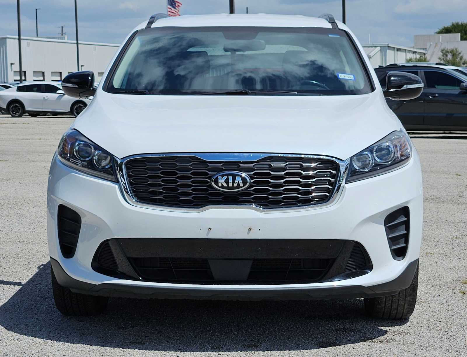 Thumbnail: 2020 Kia Sorento - 8