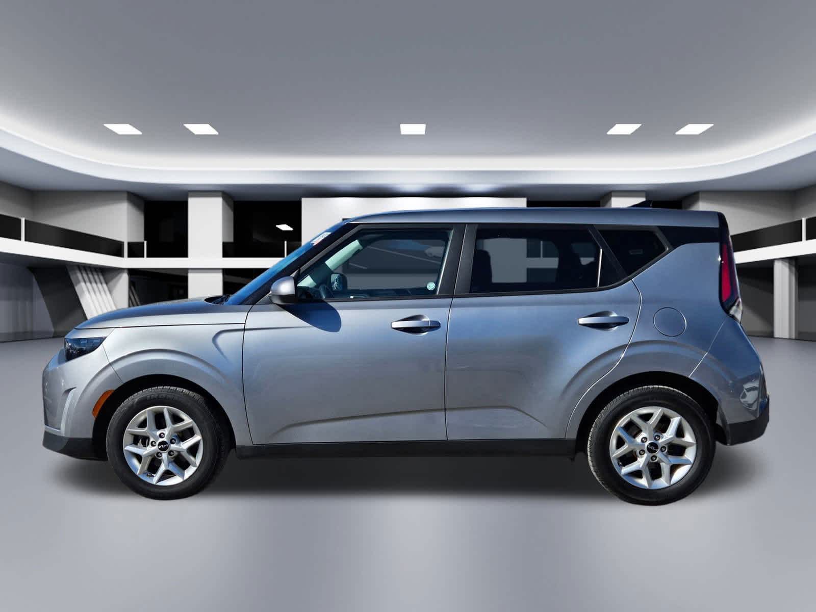 Thumbnail: 2024 Kia Soul - 3