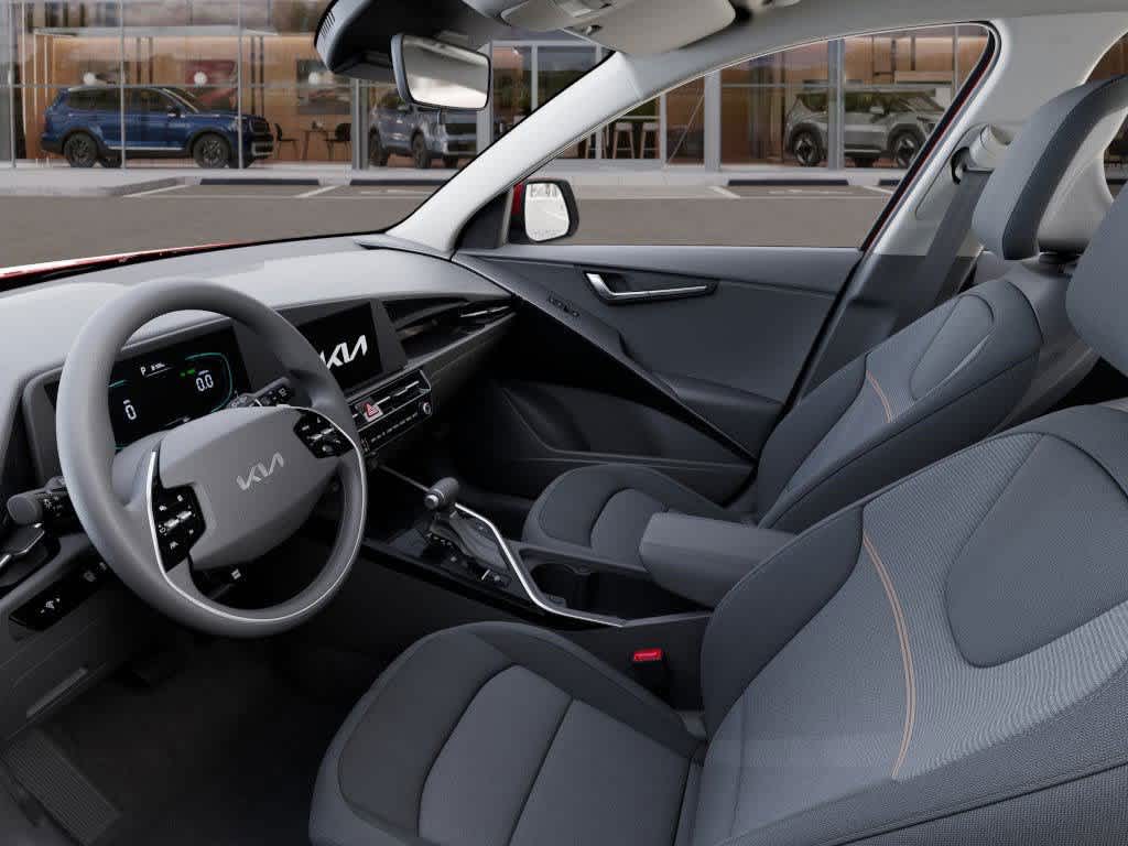Thumbnail: 2025 Kia Niro - 17