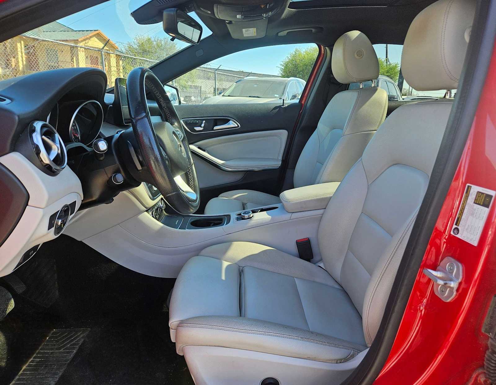 Thumbnail: 2018 Mercedes-Benz GLA - 13