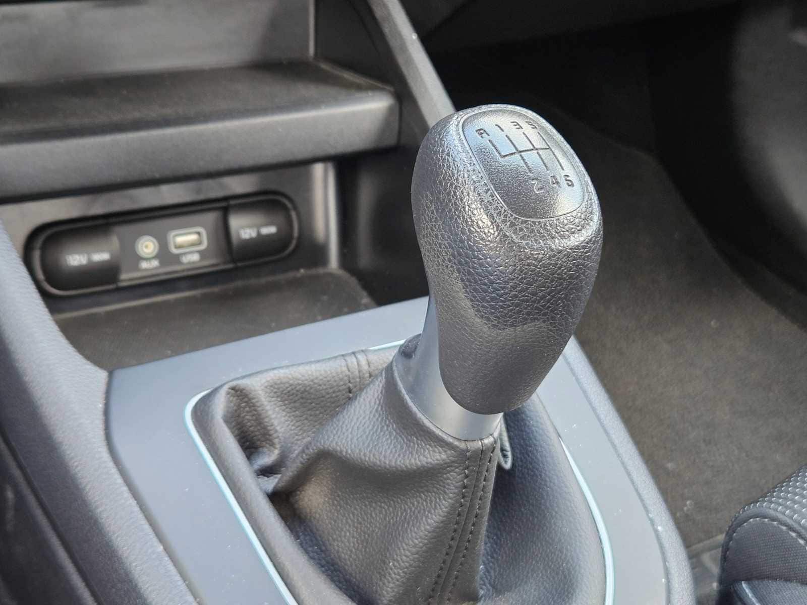Thumbnail: 2021 Kia Forte - 25