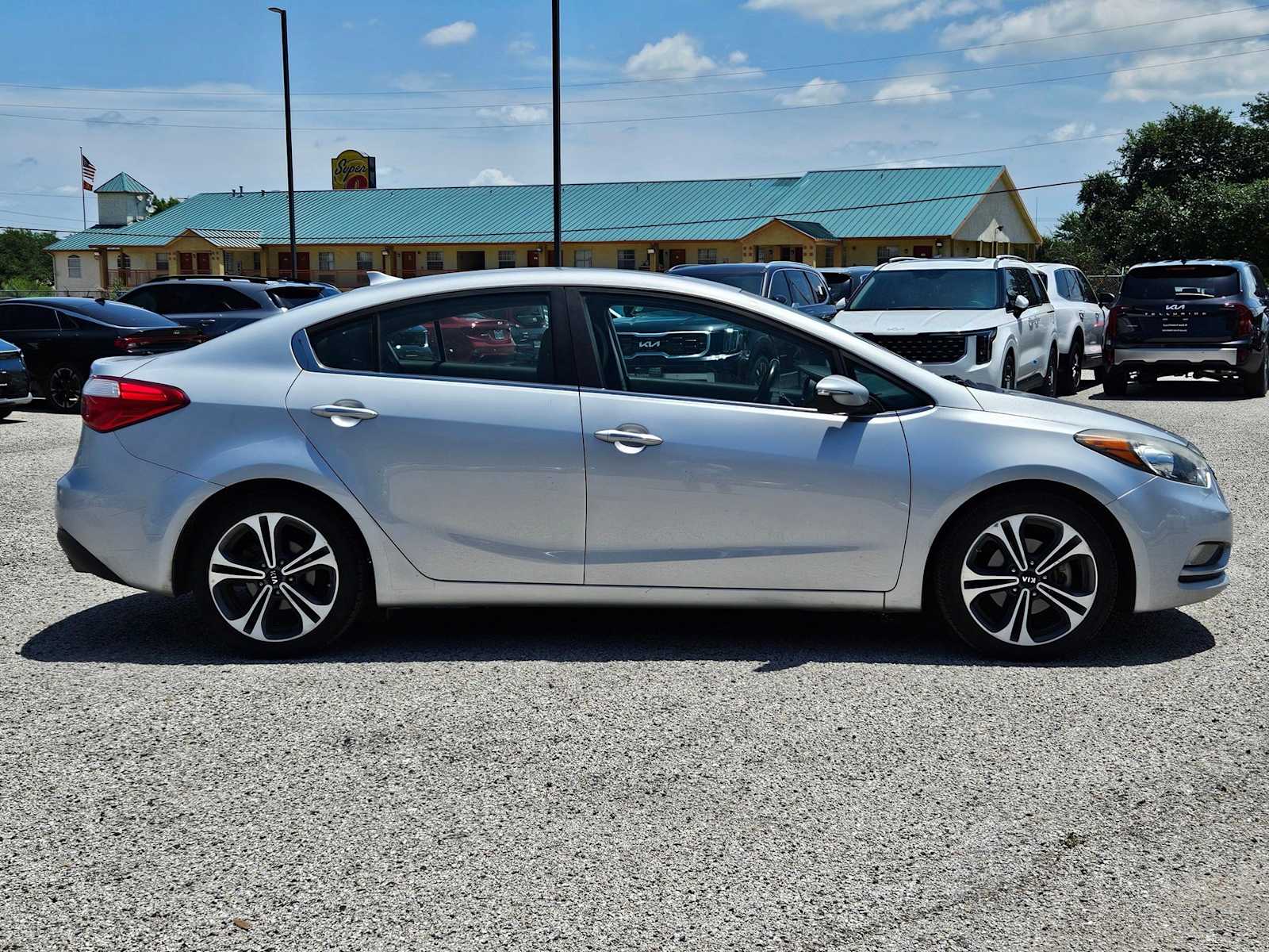 2016 Kia Forte EX 6