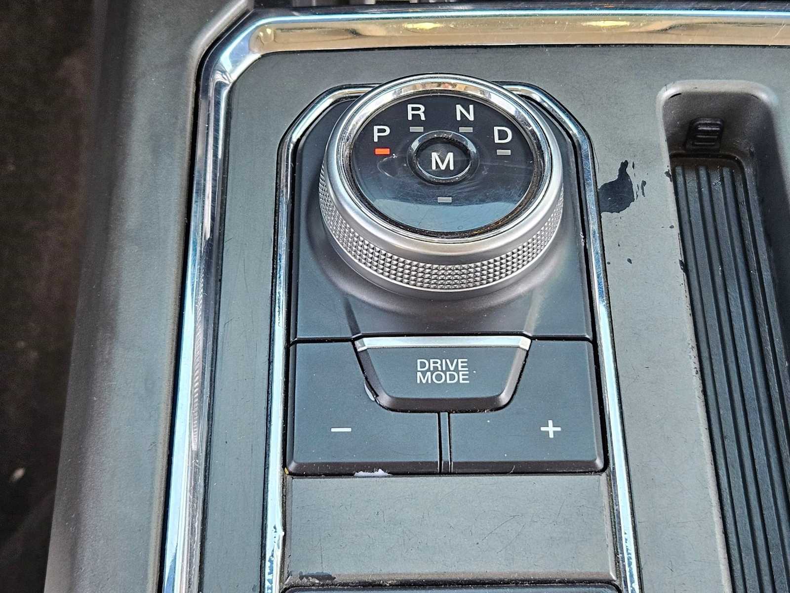 Thumbnail: 2019 Ford Expedition - 23