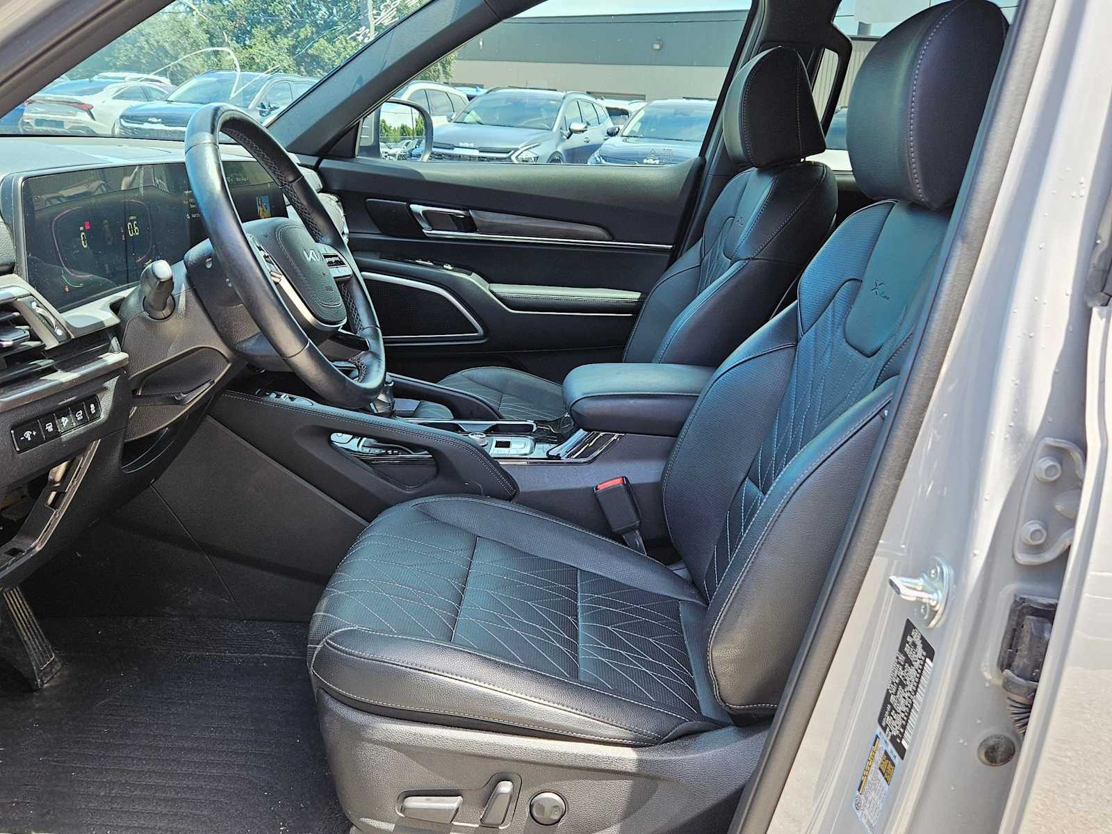 Thumbnail: 2024 Kia Telluride - 14