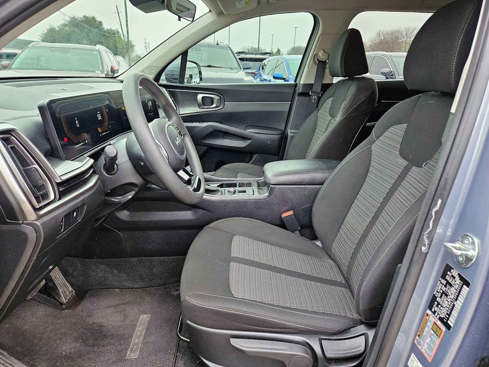 Thumbnail: 2024 Kia Sorento - 16