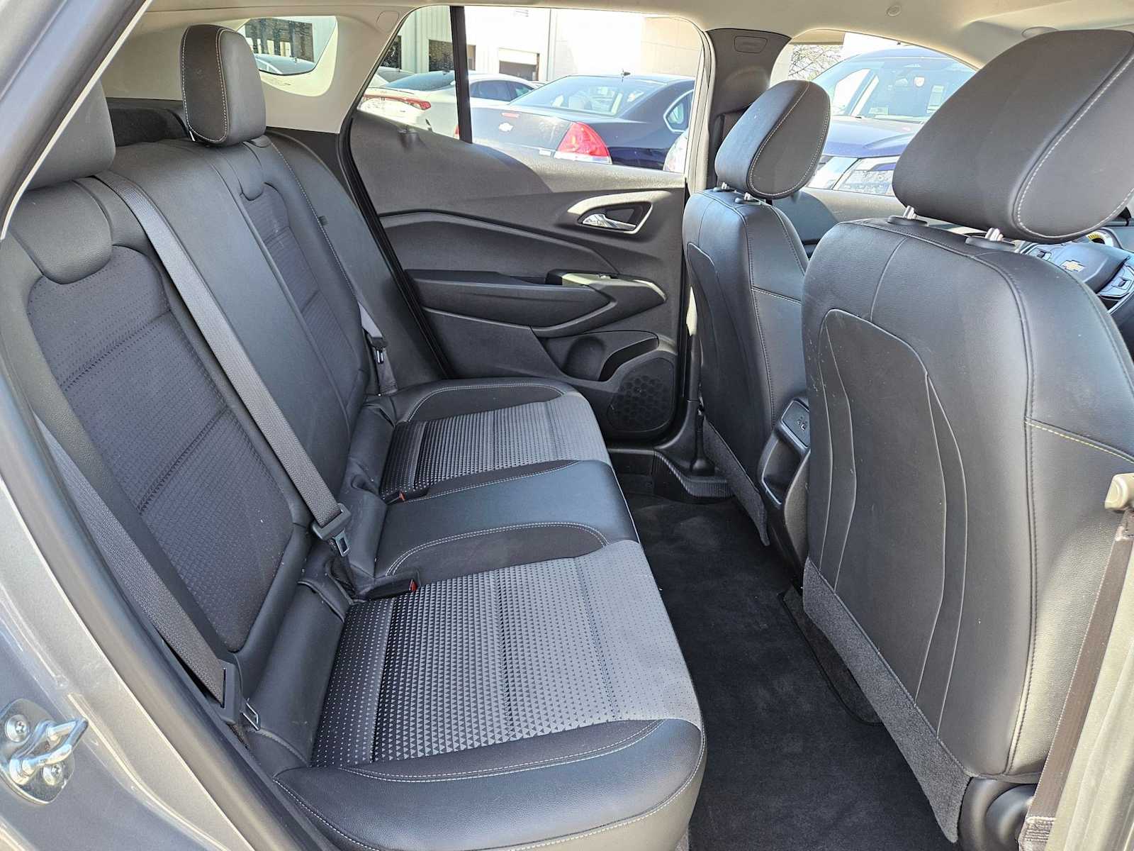 Thumbnail: 2025 Chevrolet Trax - 18