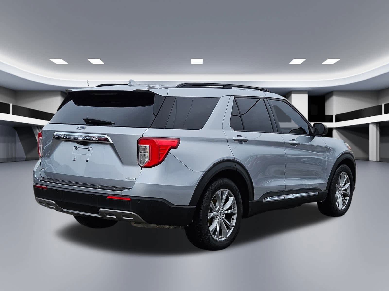 Thumbnail: 2020 Ford Explorer - 6