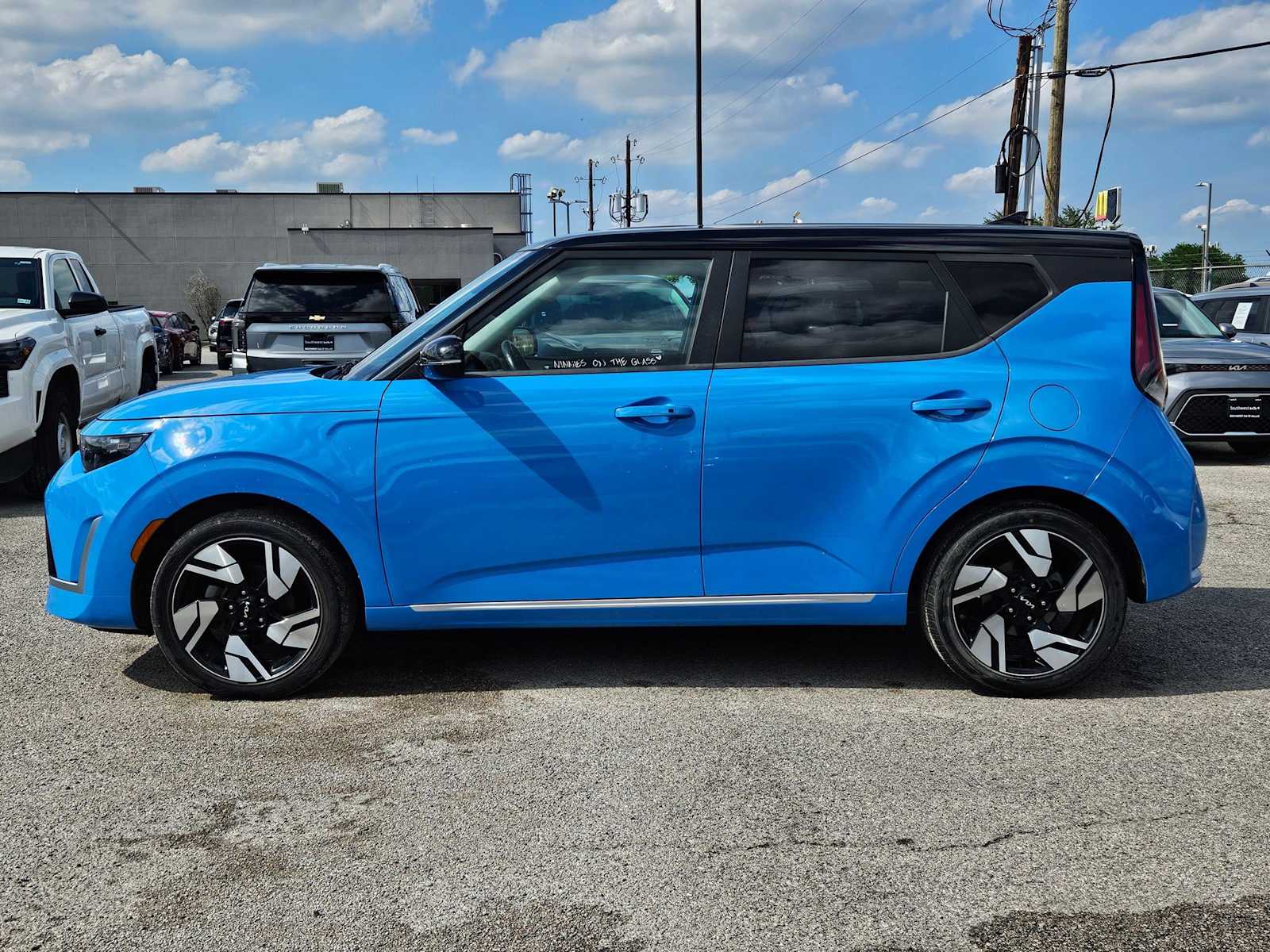 Thumbnail: 2023 Kia Soul - 2