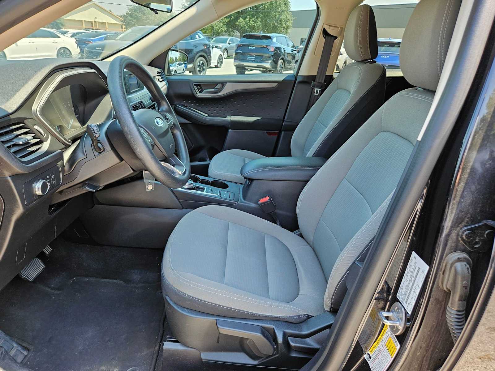 Thumbnail: 2020 Ford Escape - 14