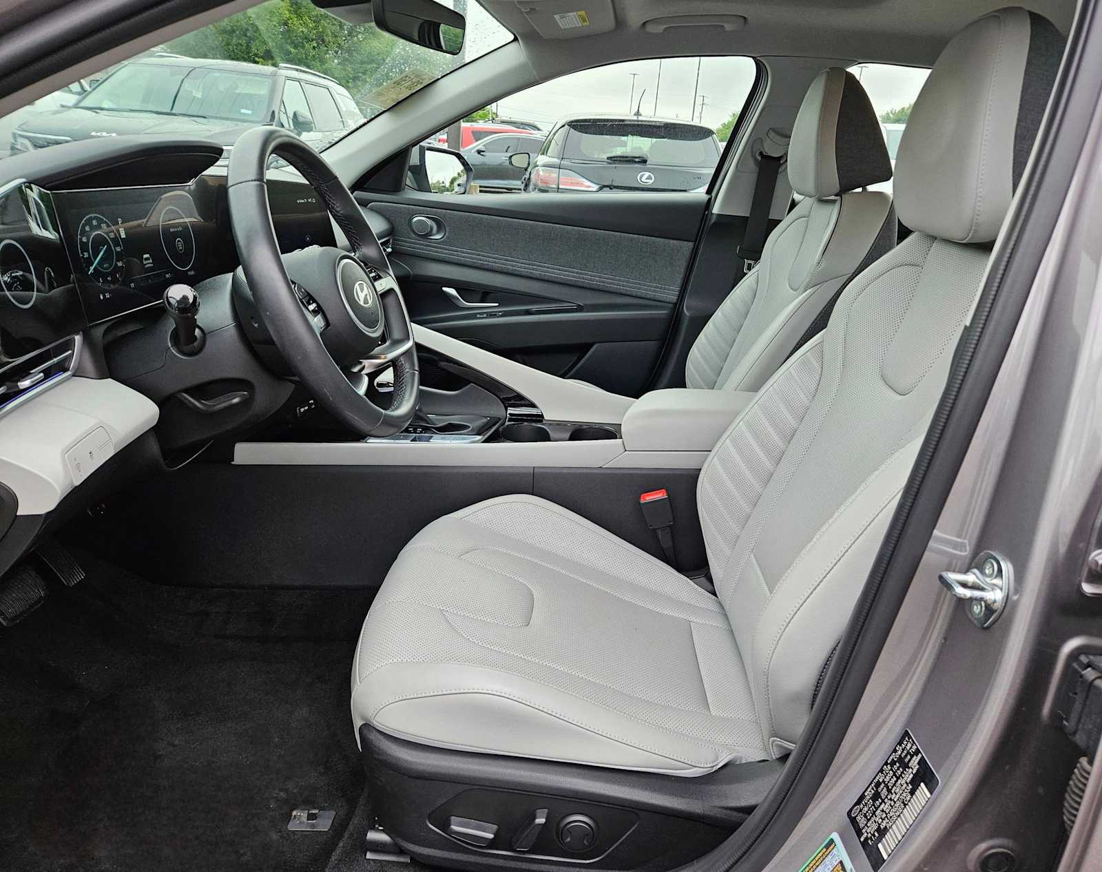 Thumbnail: 2024 Hyundai Elantra - 16