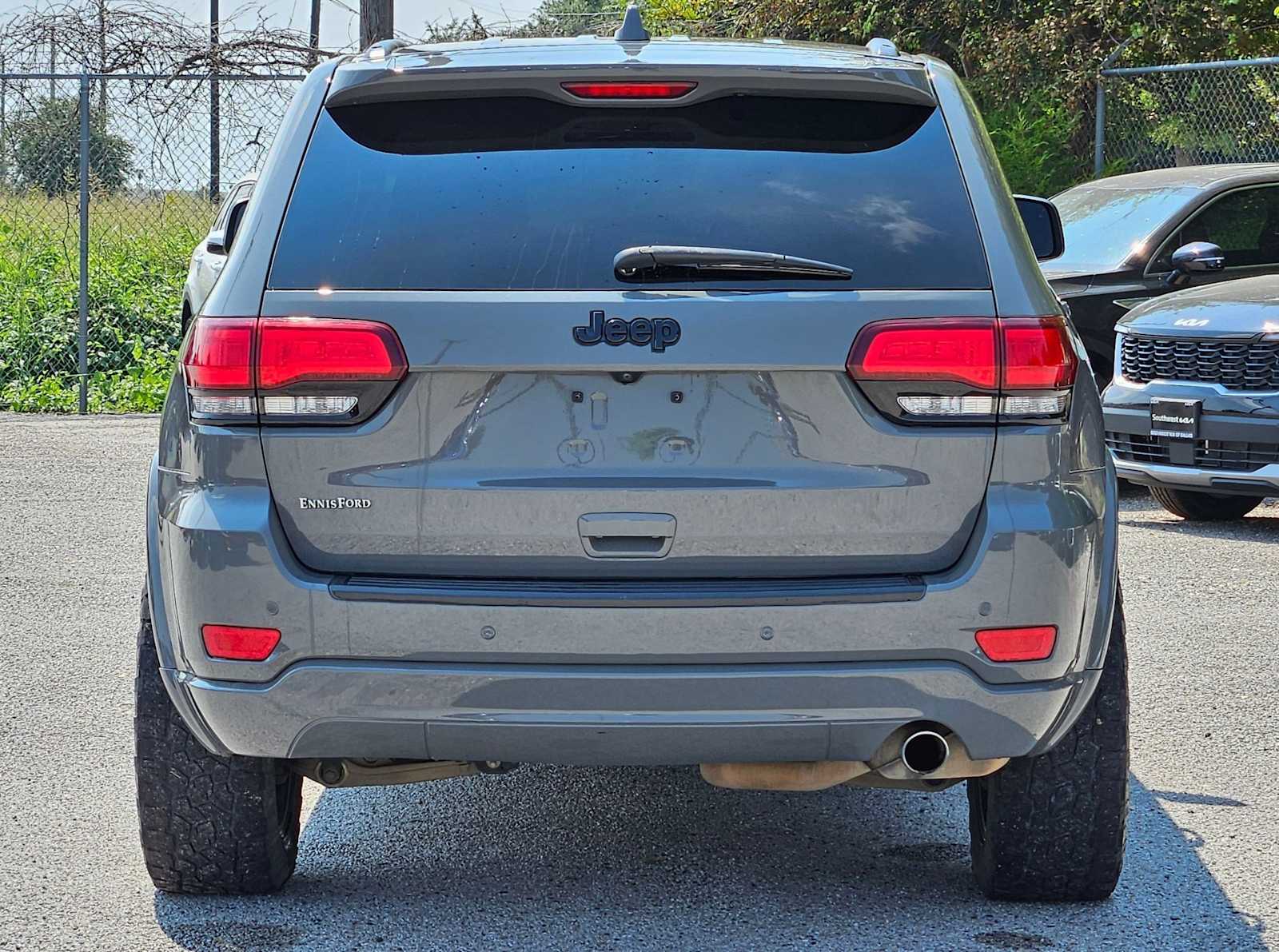 Thumbnail: 2019 Jeep Grand Cherokee - 4
