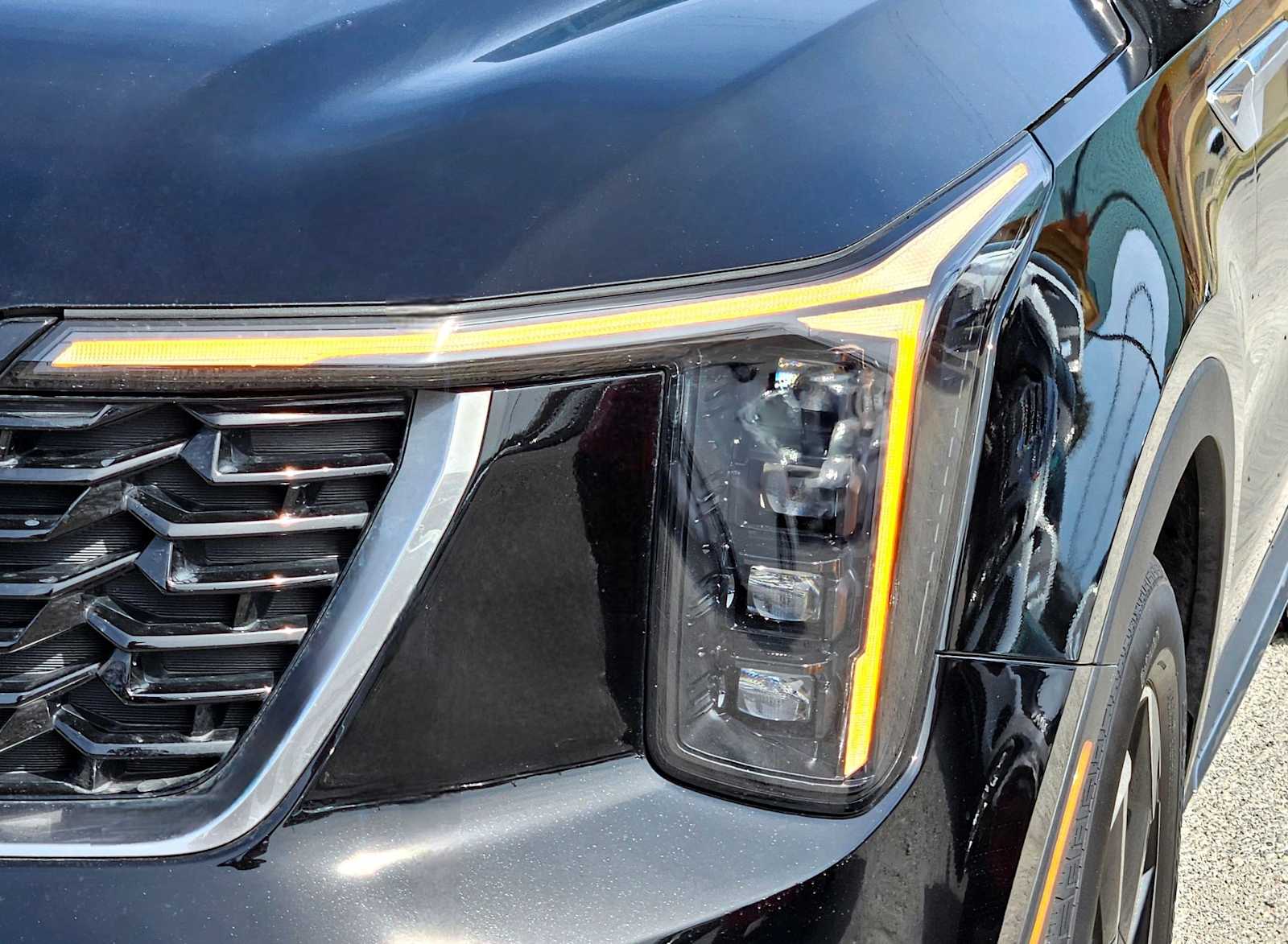 Thumbnail: 2025 Kia Sorento - 11