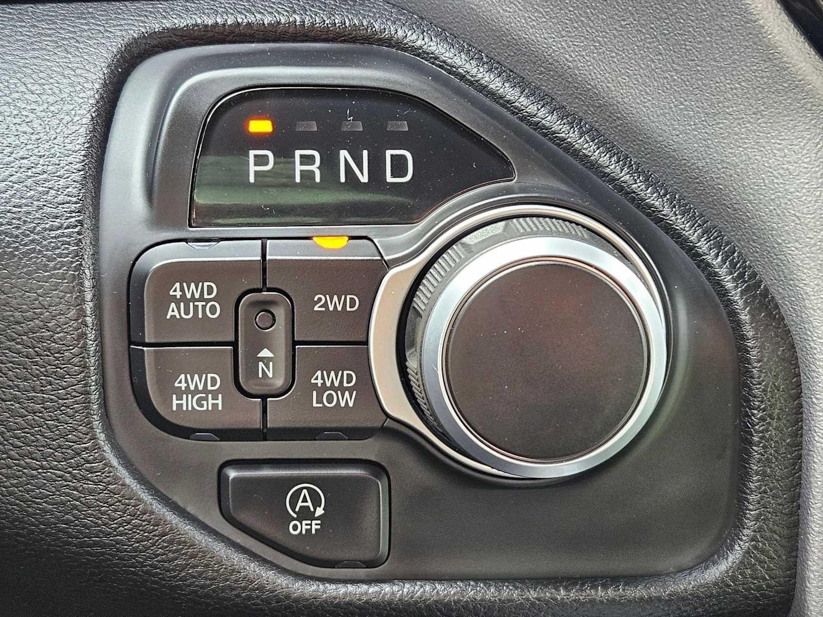 Thumbnail: 2025 RAM 1500 - 29