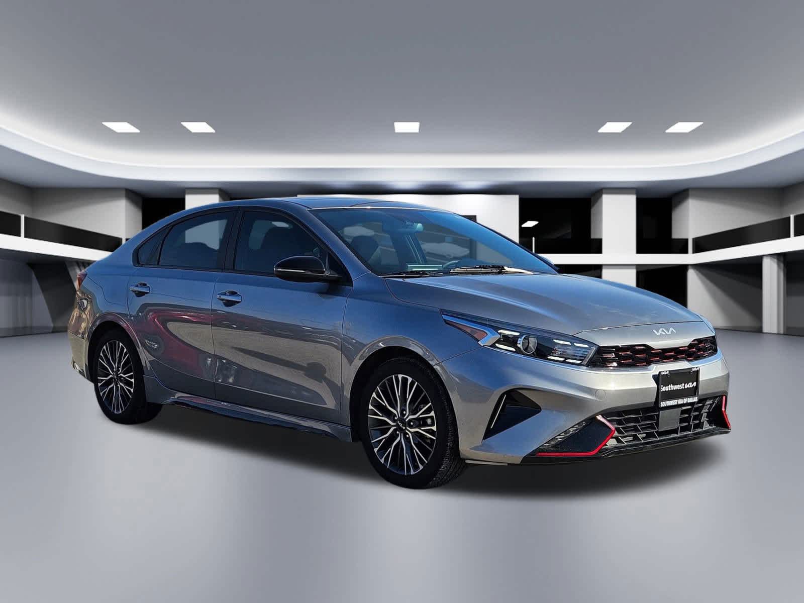 Thumbnail: 2024 Kia Forte - 8