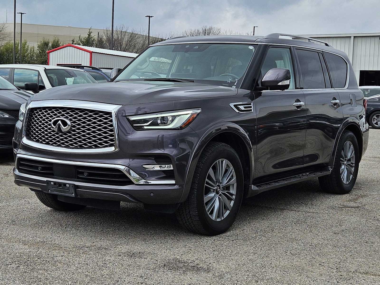 Thumbnail: 2024 INFINITI QX80 - 10