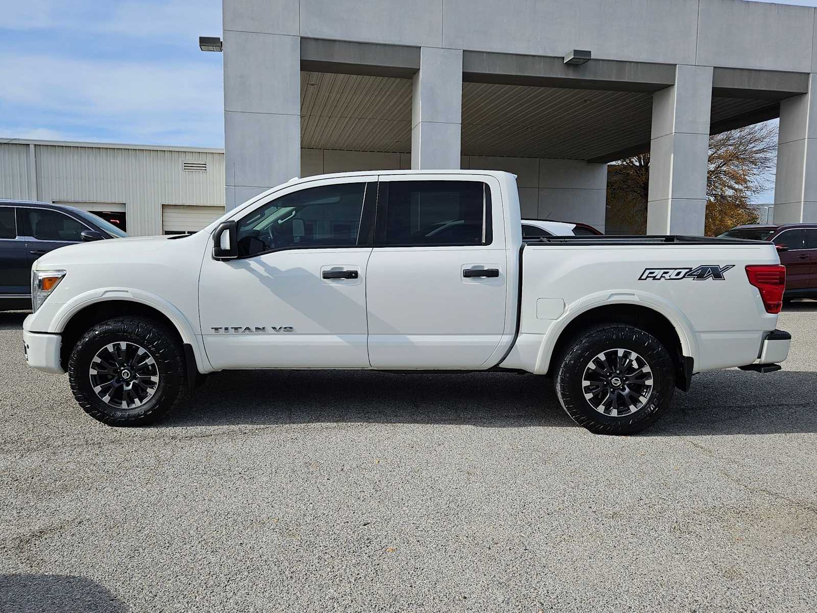 Thumbnail: 2018 Nissan Titan - 2
