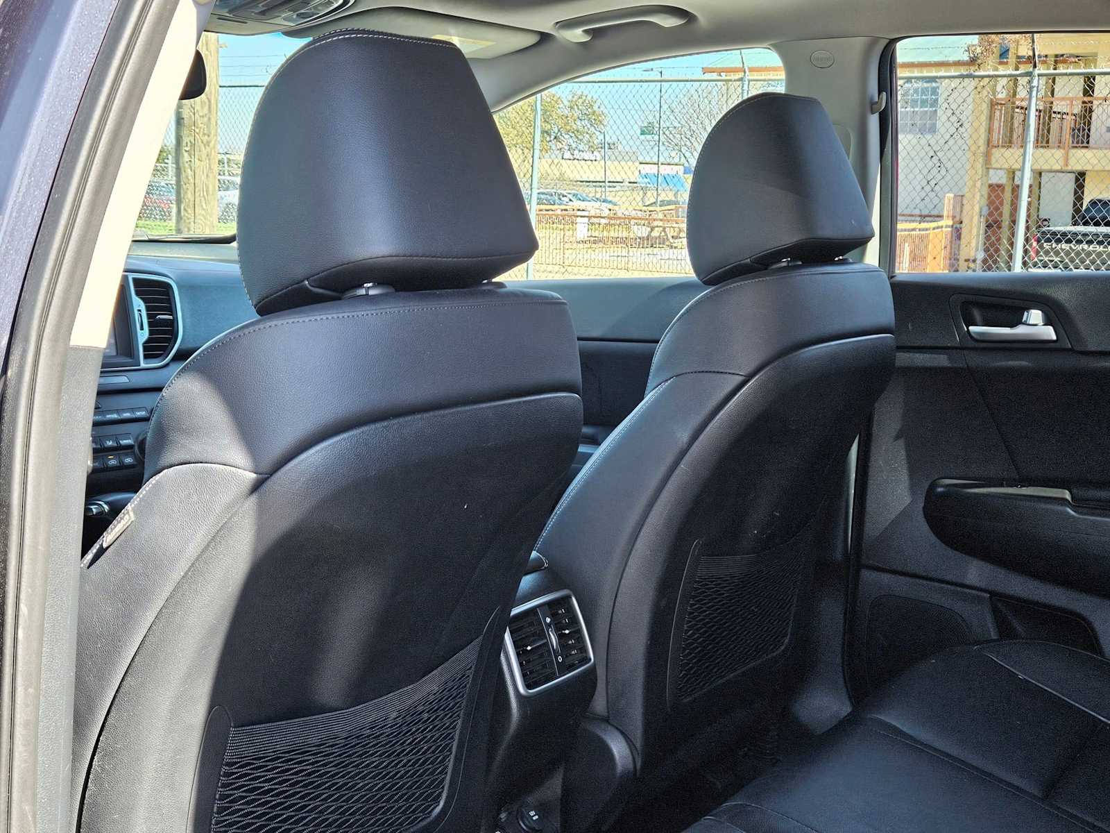 Thumbnail: 2017 Kia Sportage - 16