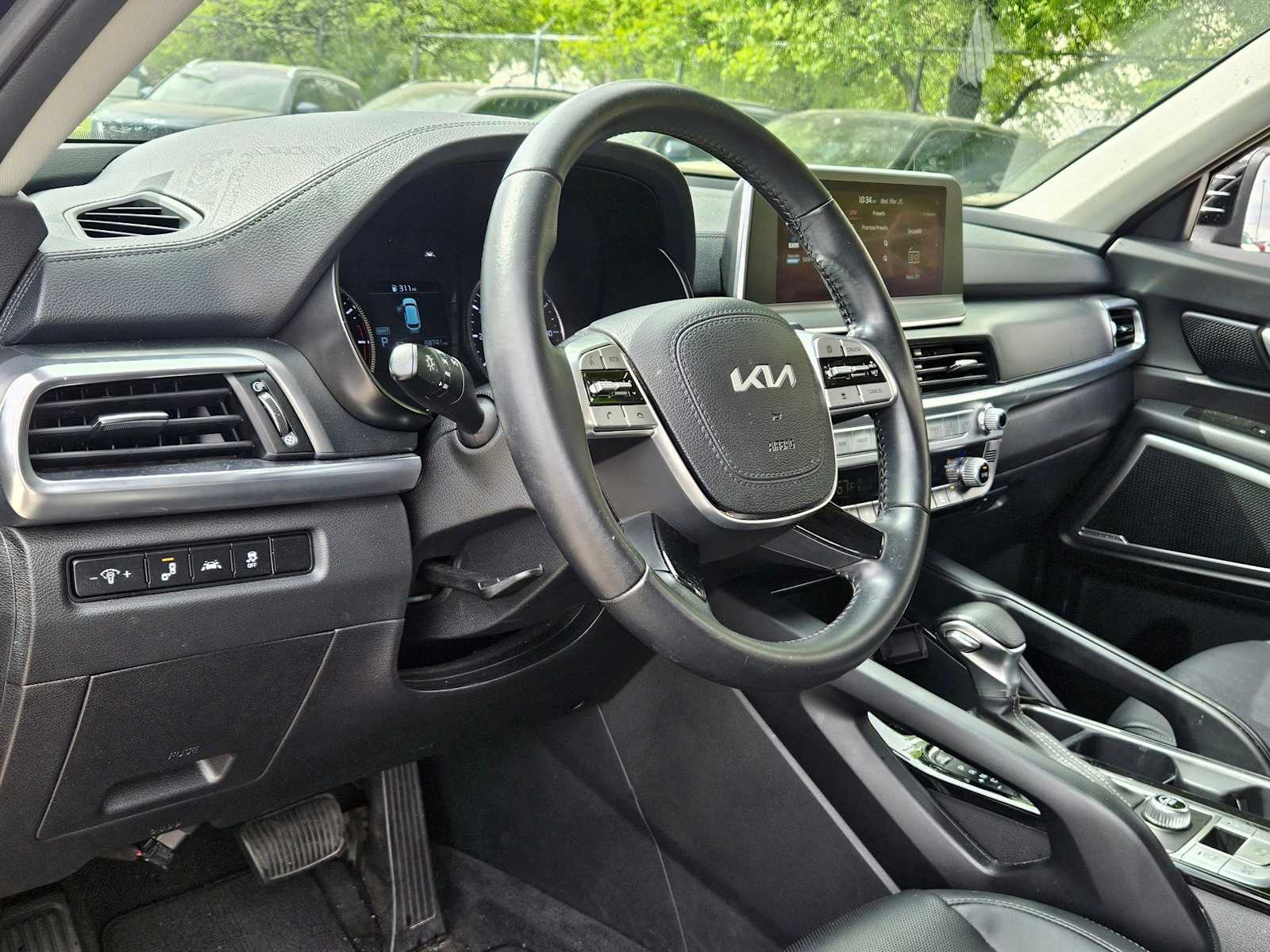 Thumbnail: 2022 Kia Telluride - 3